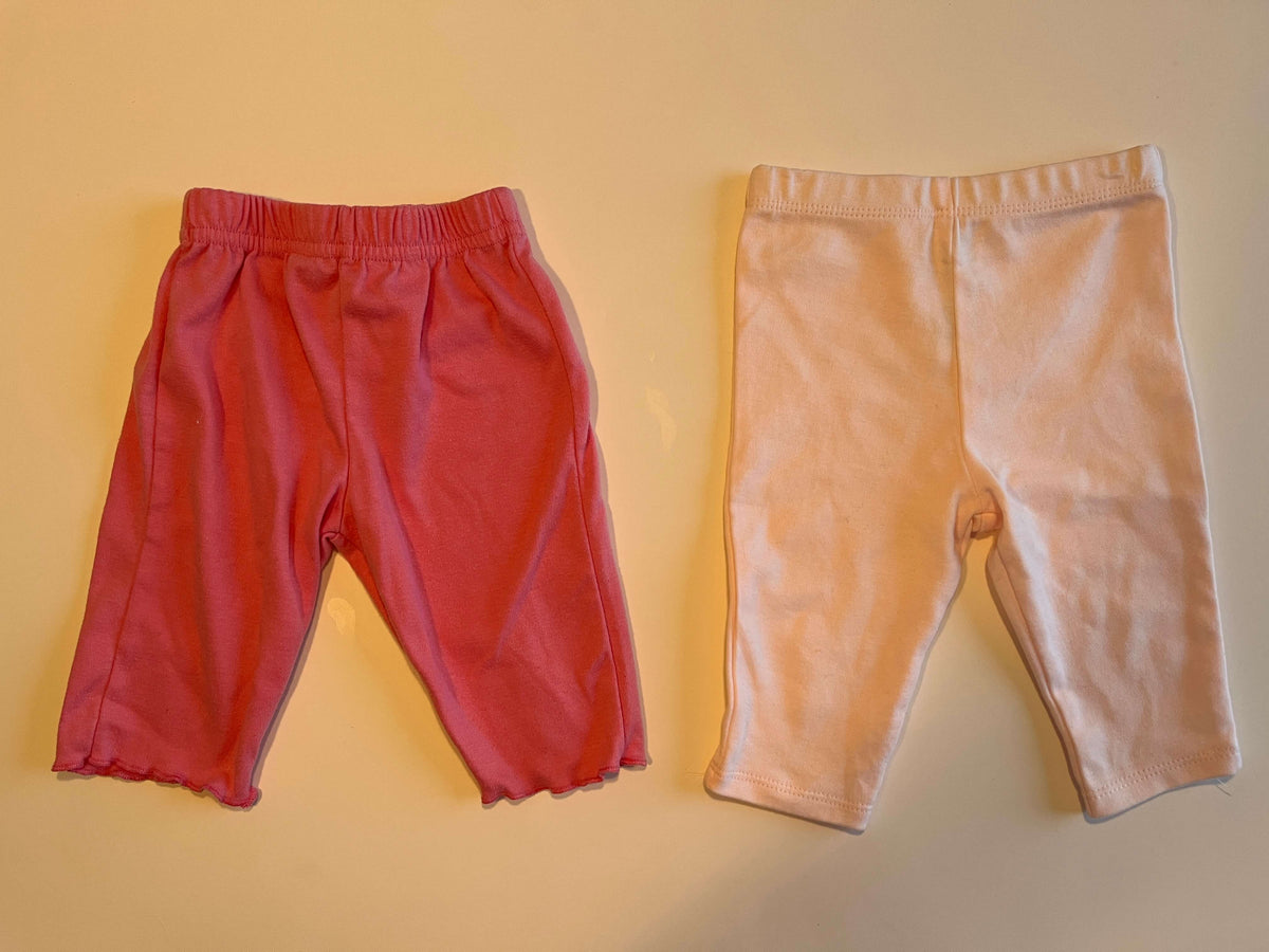 Girls' 3-month pants bundle: First Impressions – Blue giraffe pants, size 3-6 months Two additional pairs – Unknown brands, sizes 3-6 months and 3 months, Kids 6 Month (3-6M)