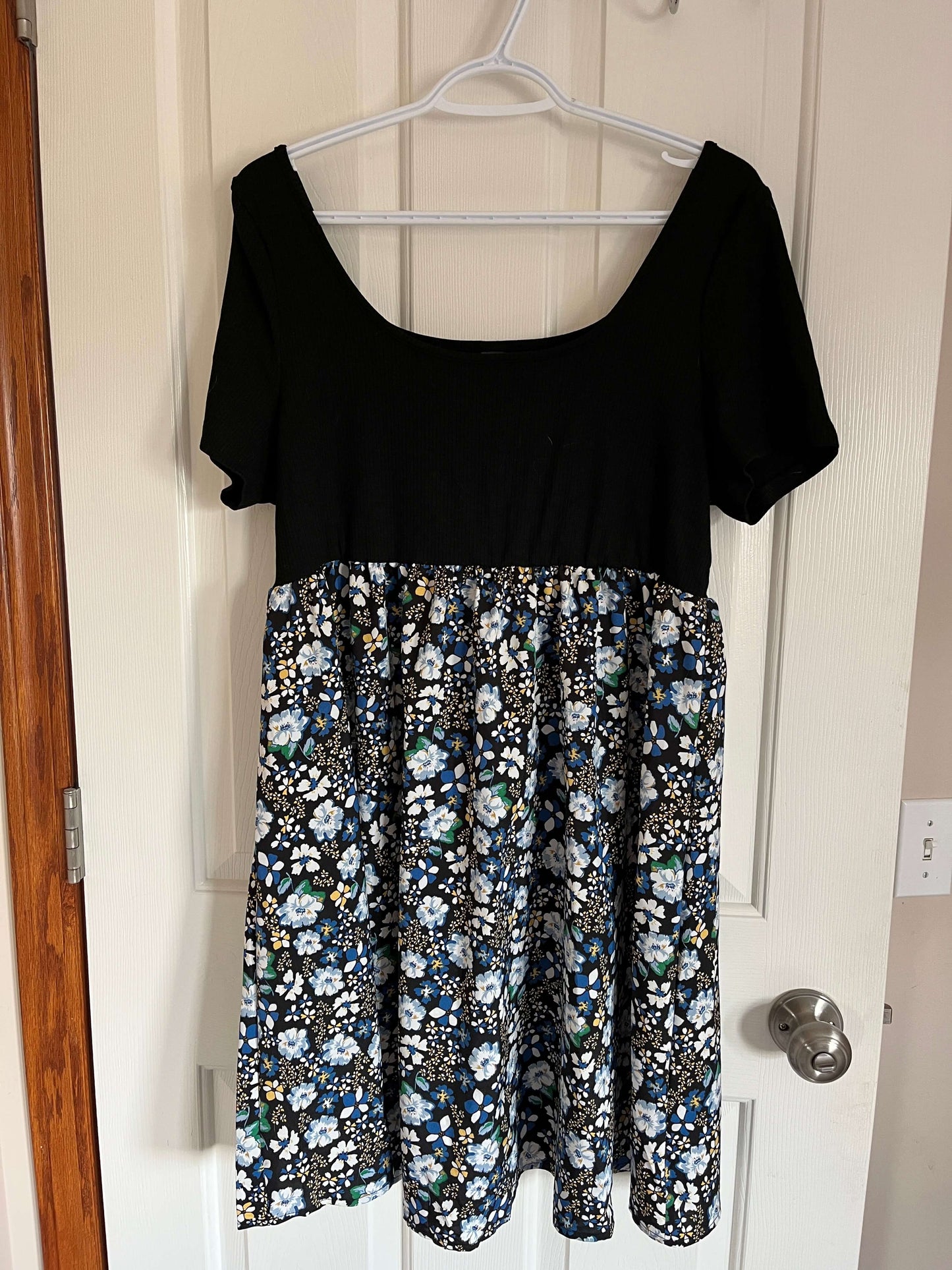 Shein Maternity Dress. Size XL, Maternity XL (16-18)