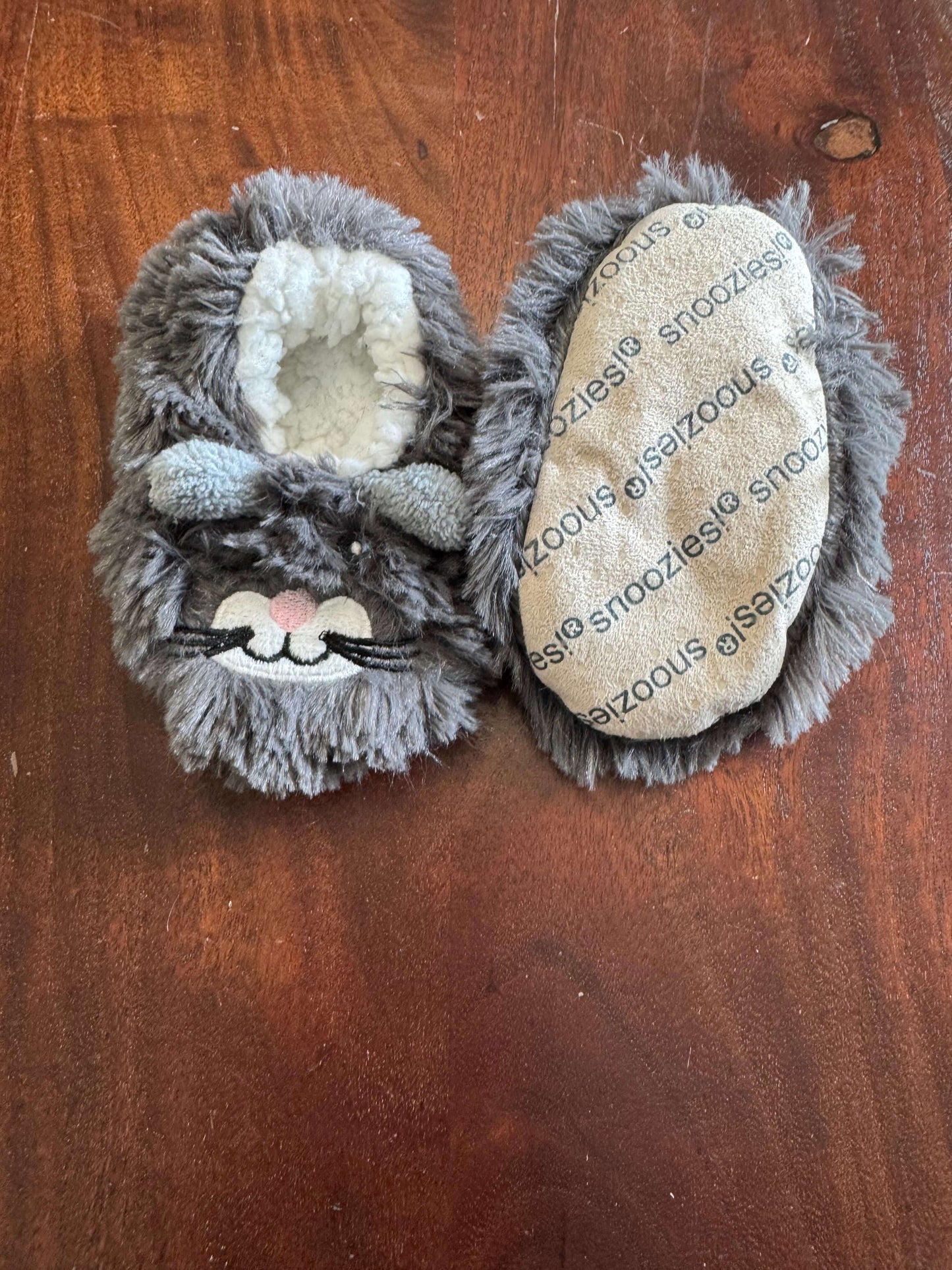 Furry Baby Snoozies Slippers (3-6M), Shoes 2 (Baby: 0-12 mth)