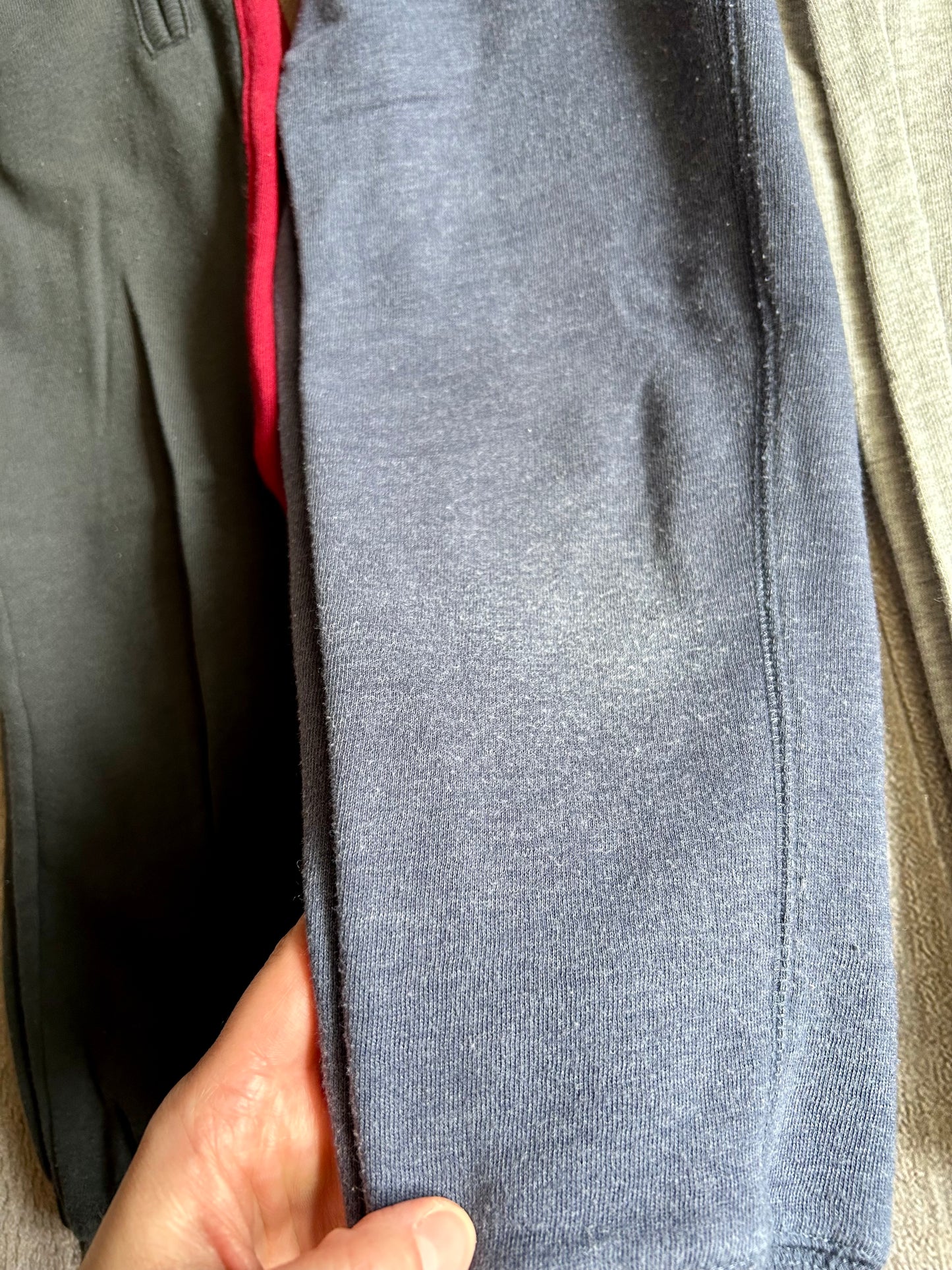 Boys sweatpants sweats pants bundle size 5, 5T Carter’s Joe Fresh, Kids 5/5T (extra small)