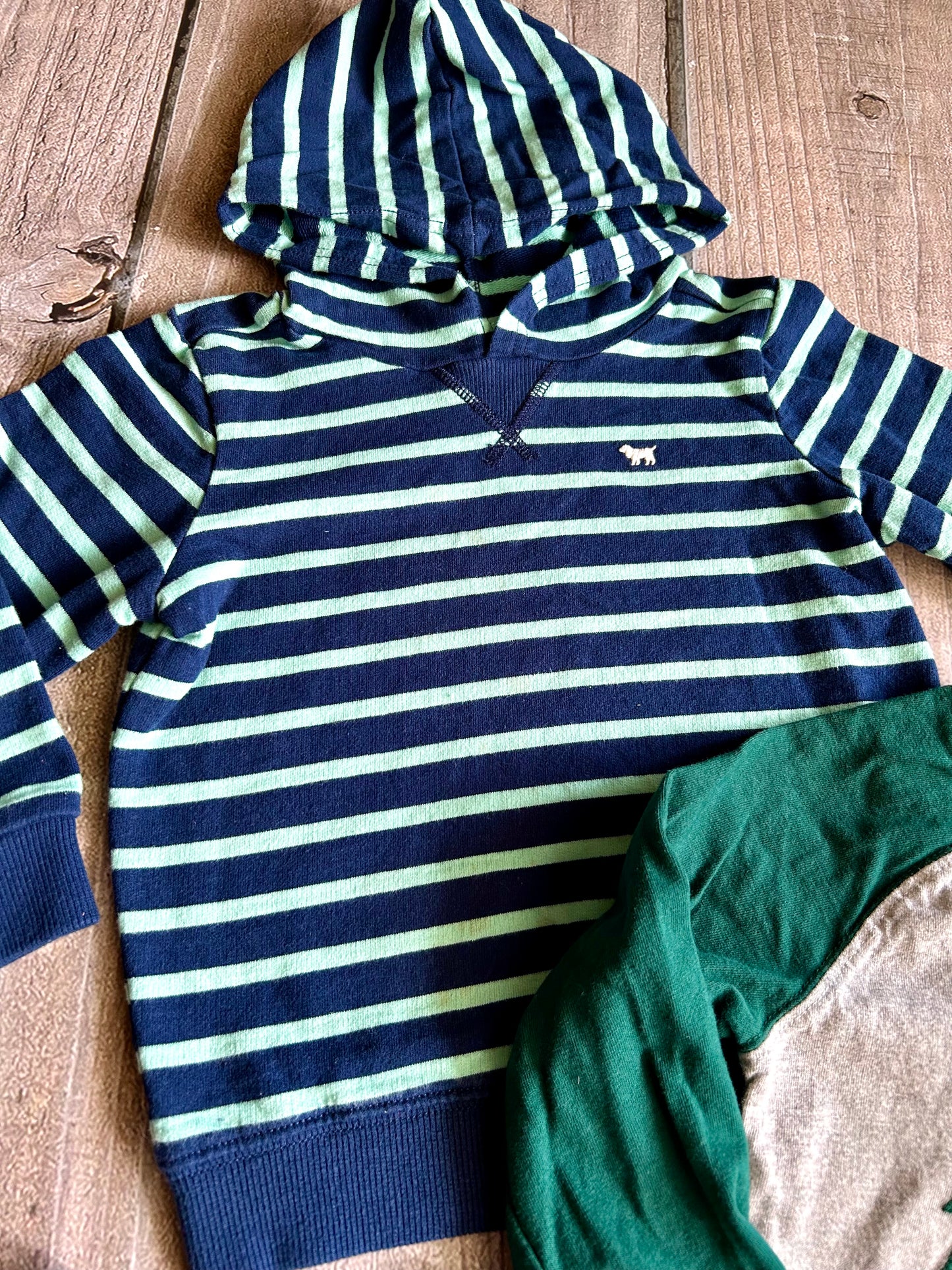 Gymboree Carter’s size 4T boys long sleeve tops bundle, wolves, train, and stripes themed, Kids 4/4T