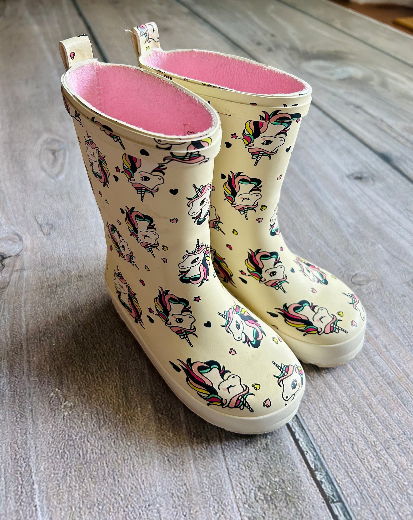 H&M size 8.5T girls unicorn themed rain boots, EEUC, Shoes 8.5 (Toddler:2-4yr)