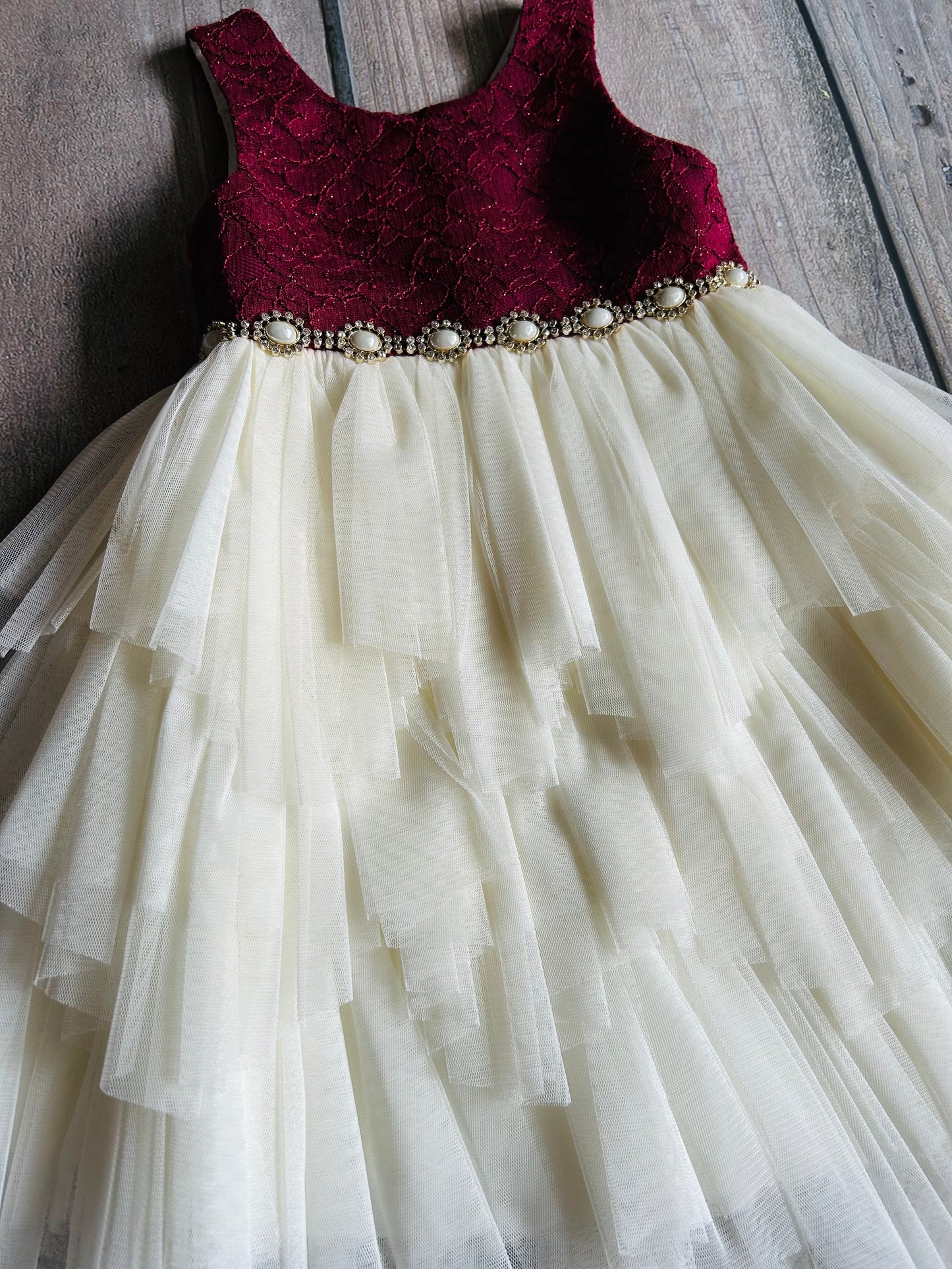 Cinderella size 5 girls dark red and cream fancy tulle dress with crochet bodice, like new, Kids 5/5T (extra small)