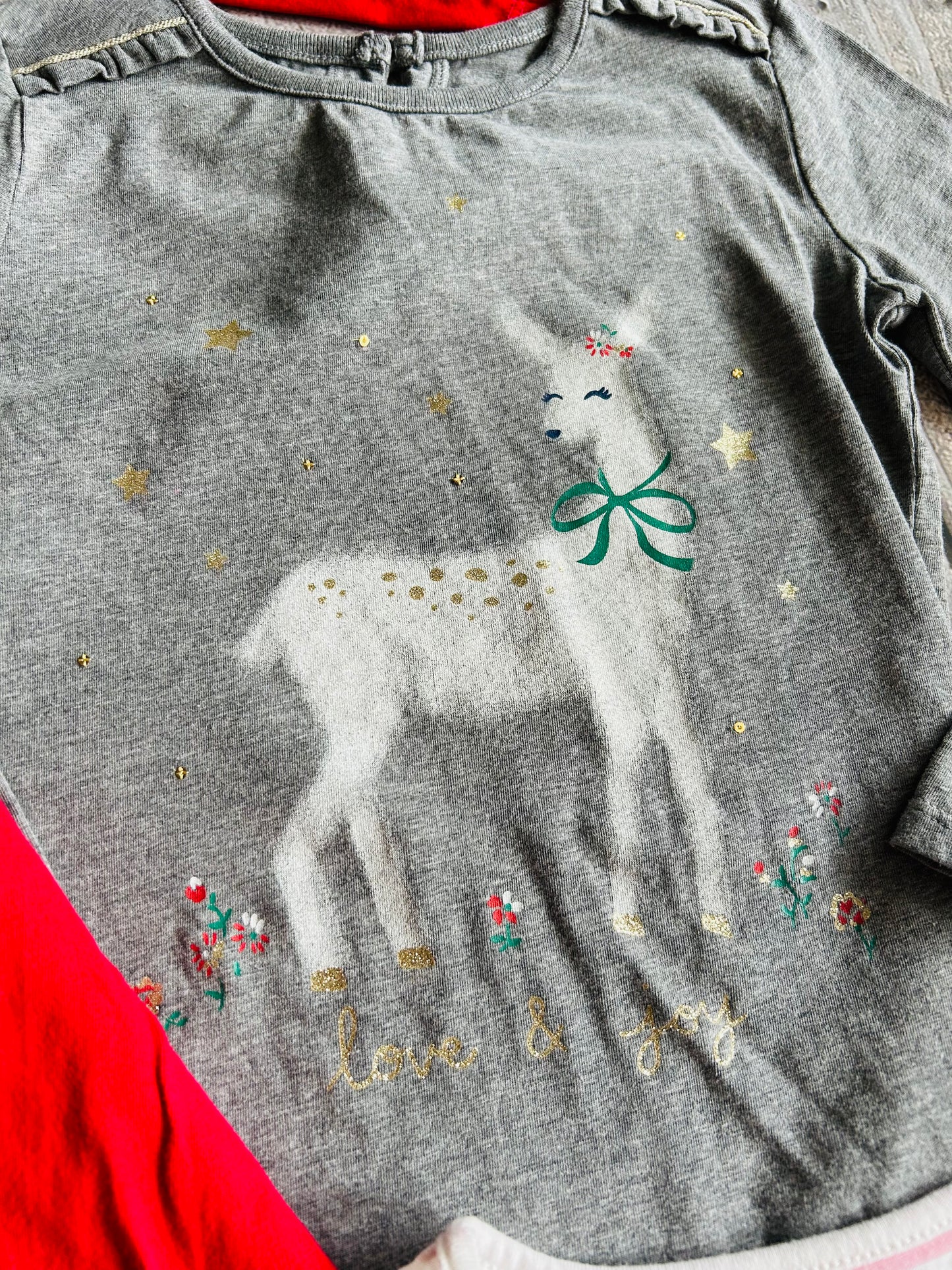Bundle of long sleeve Christmas tops, size 5-6 and size 6 girls, unicorns, deer, candy cane, snowman, reindeer, Kids 6/6X (extra small)