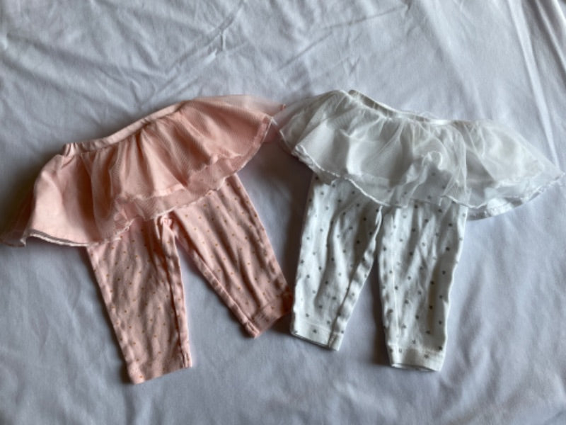 Set of 2 Carter’s 6 month pants with attached tutus, pink and white , Kids 6 Month (3-6M)