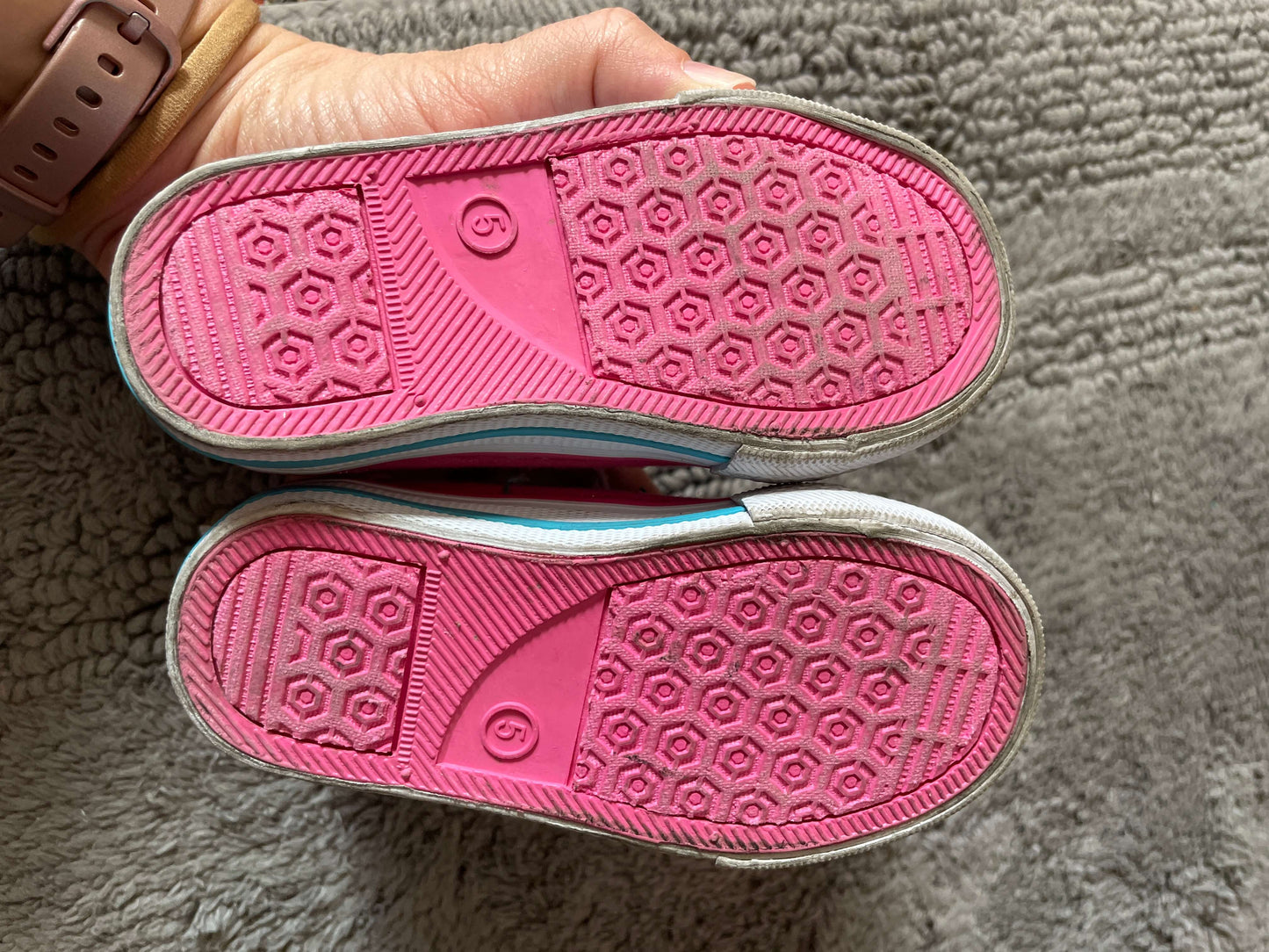 Size 5 koala kids pink sparkly shoes , Shoes 5 (Walkers:12-24 mth)