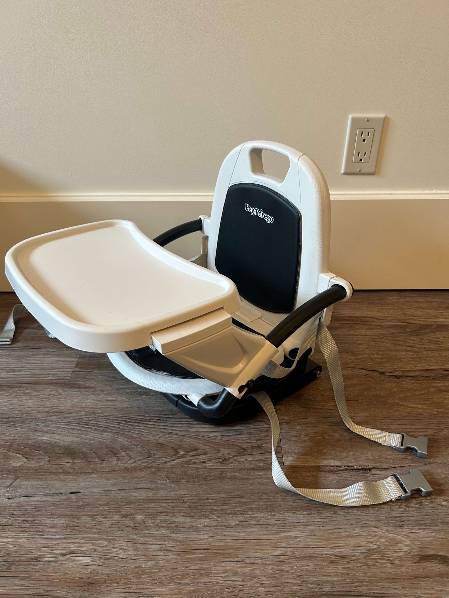 Peg Perego Rialto Booster Chair