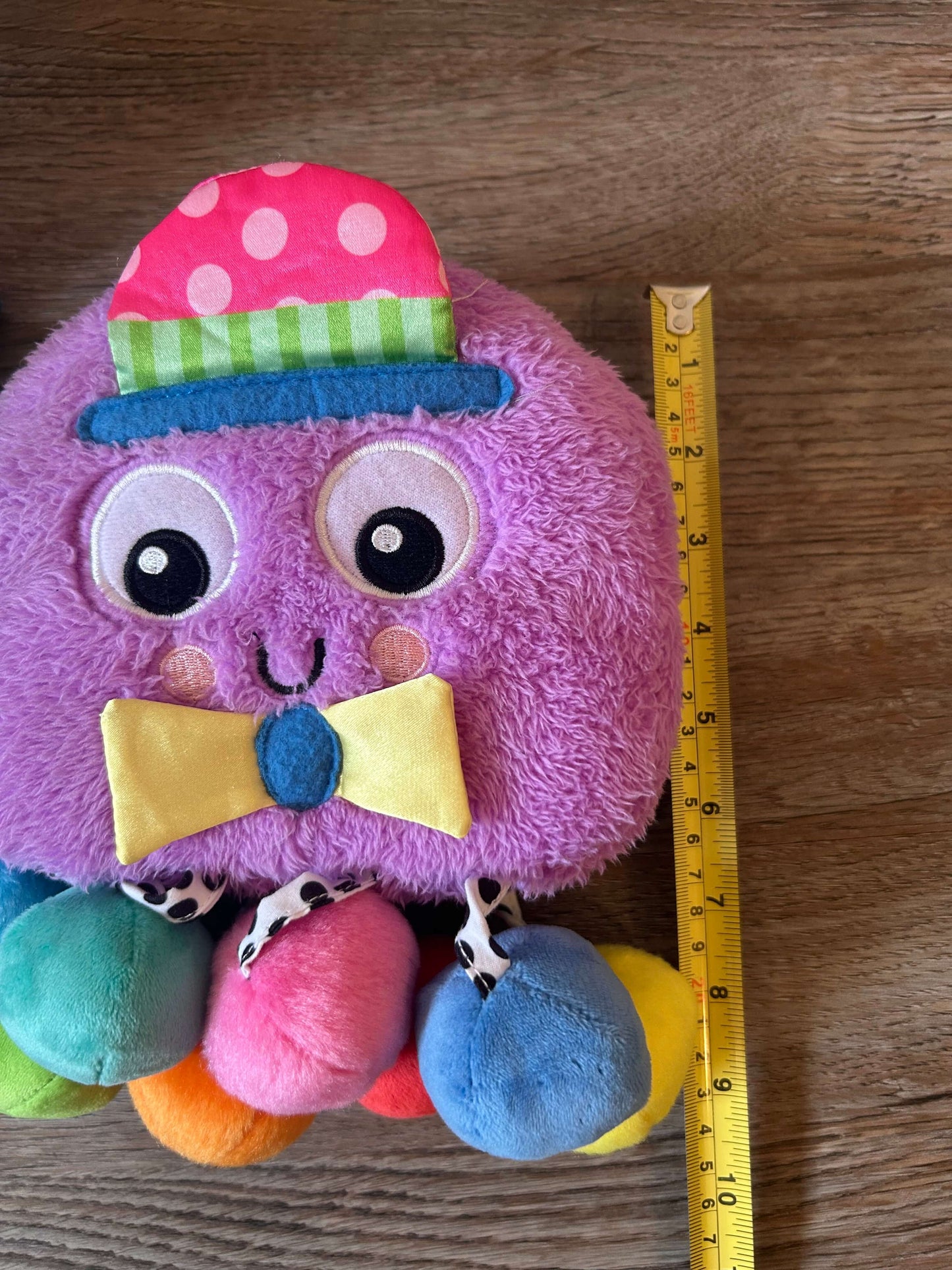 Jiggle & Discover: The Itsy Bitsy Spider (Musical Plush Book)