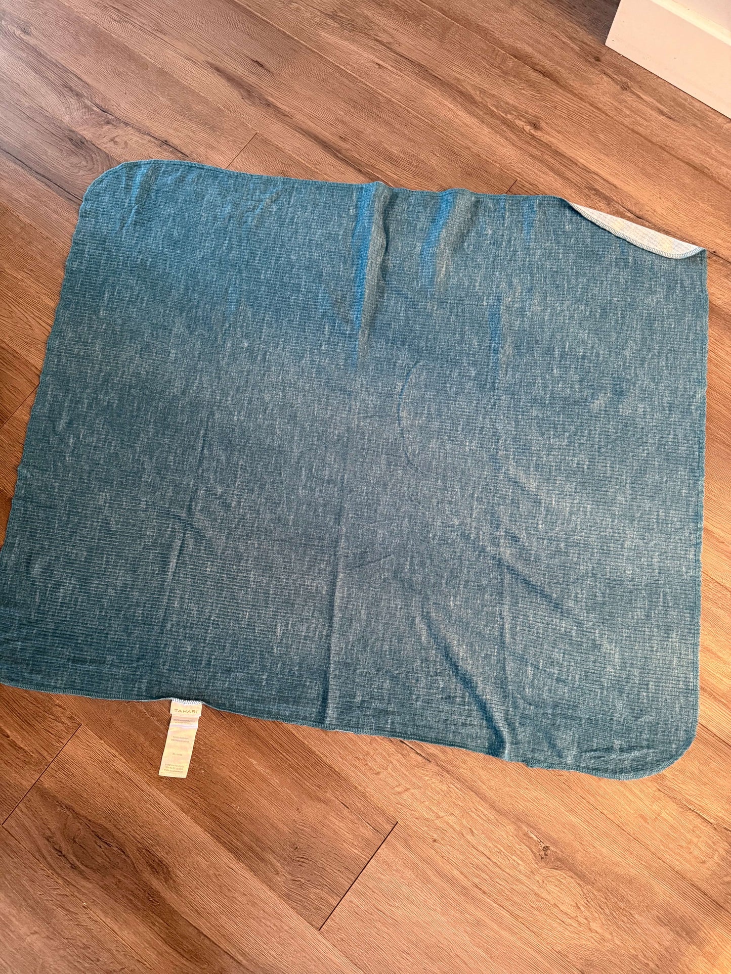 Stretchy Receiving Blankets (4 total, 2 Tahari brand)