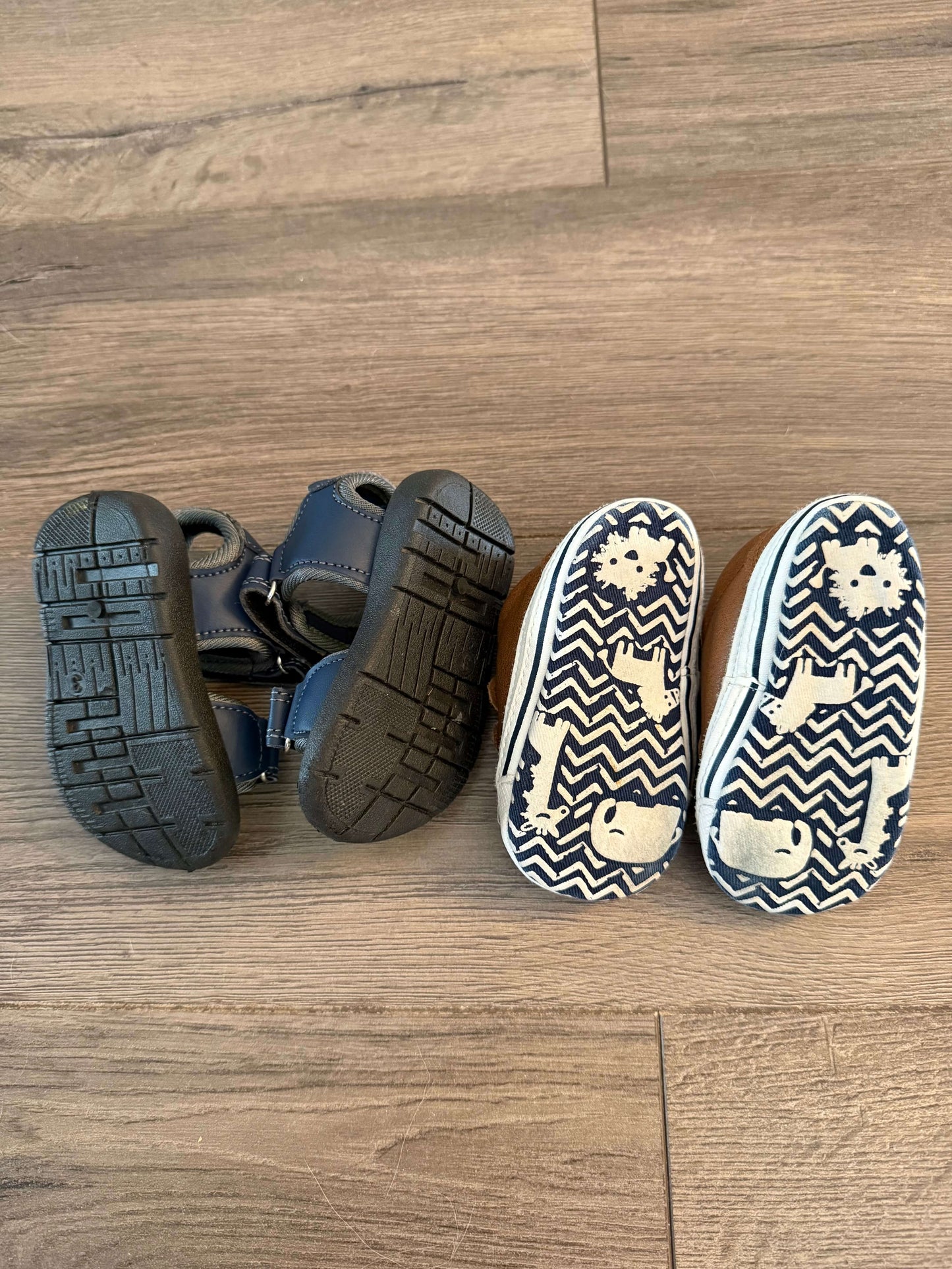 Size 3 Shoe Bundle: Sandals and Soft Bottom Zelcro Shoe, Shoes 3 (Baby: 0-12 mth)