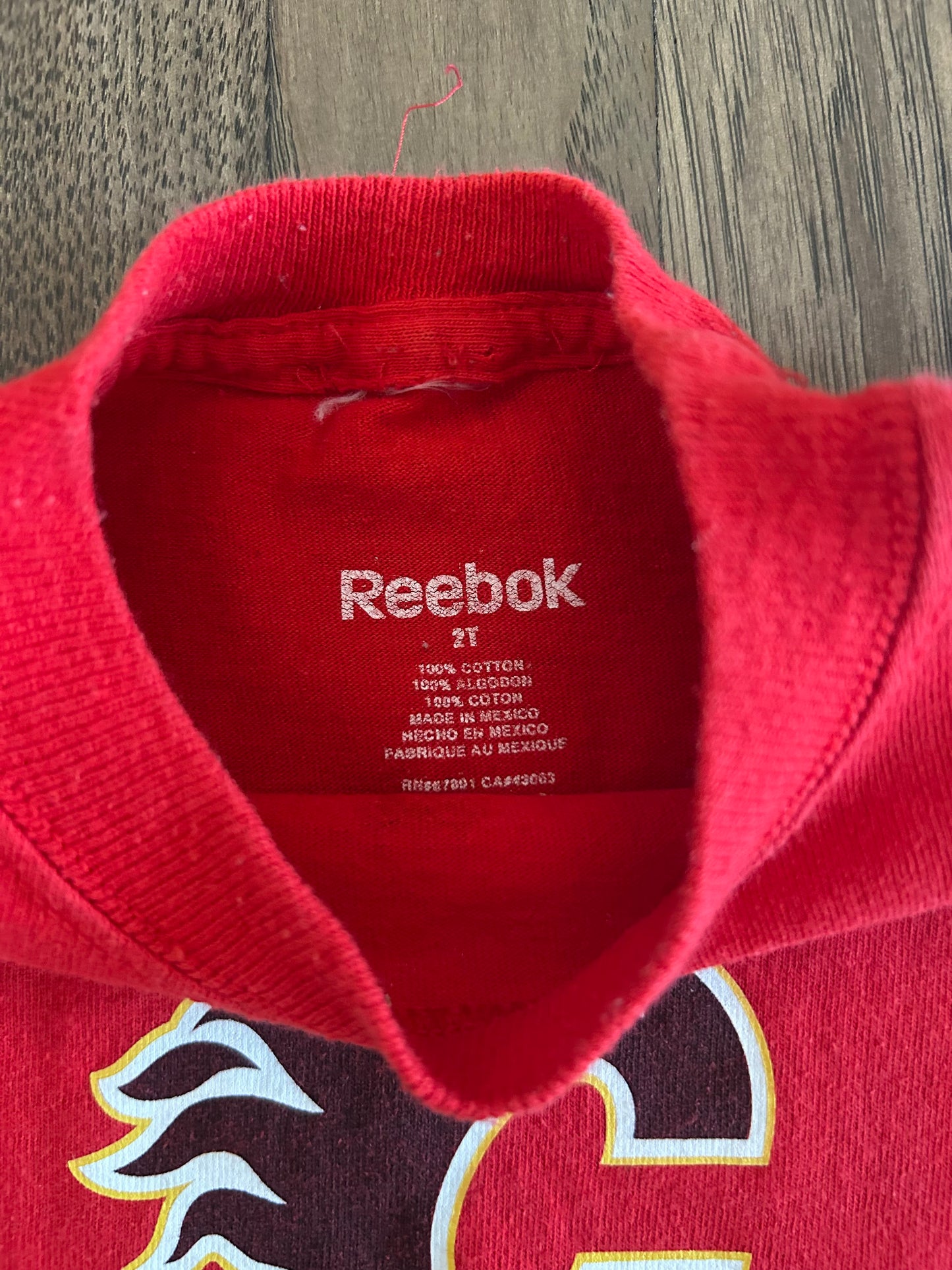 Calgary Flames Long sleeve shirt 2T, Kids 2T