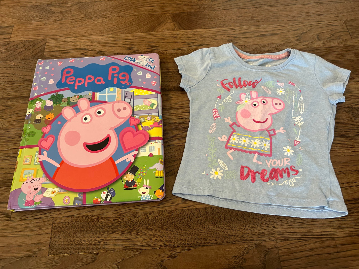Peppa Pig tshirt 2T + Look & Find Book, Kids 2T