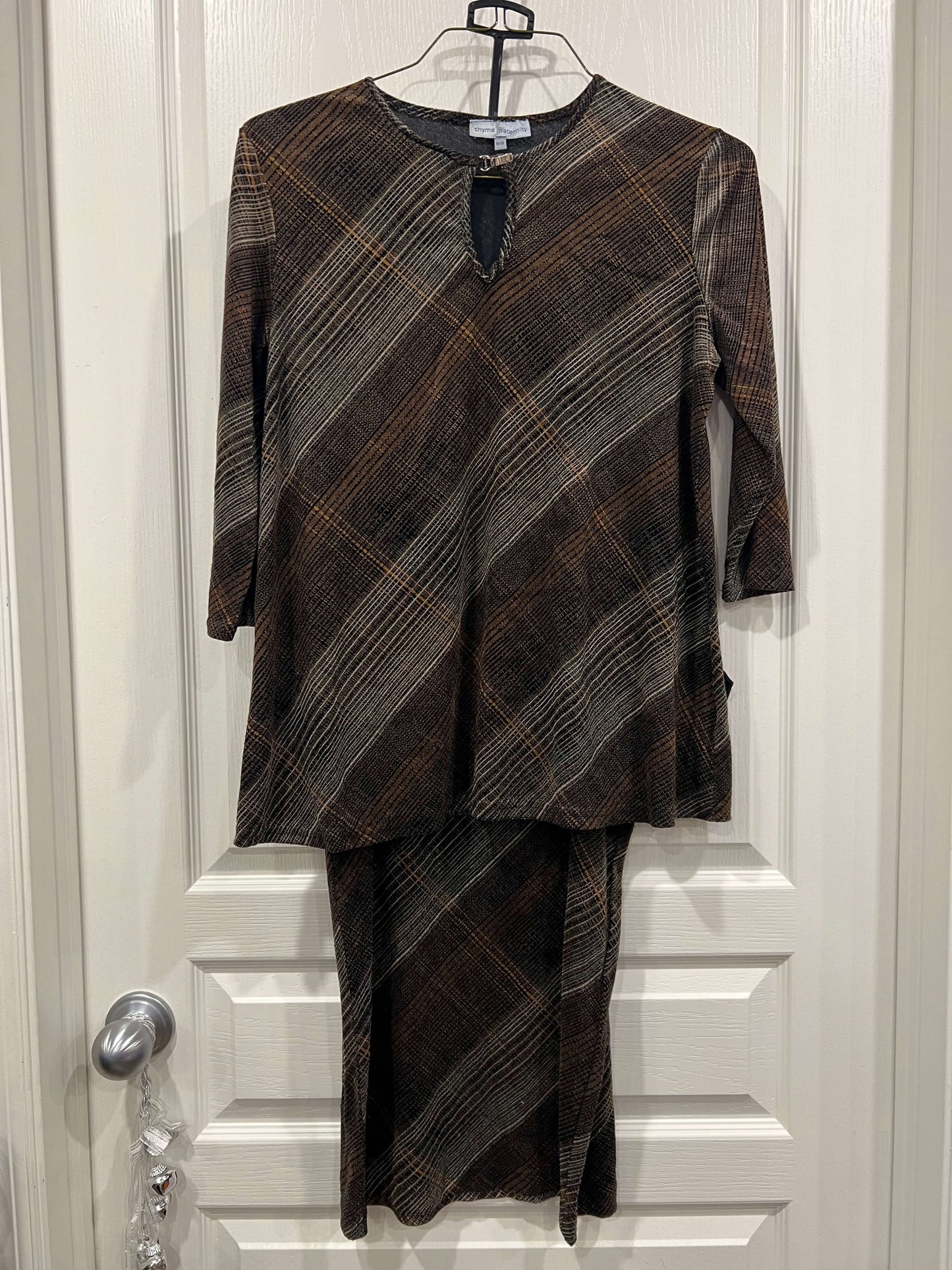 Thyme Maternity - Two piece Outfit, size S/M, Maternity M (8-10)