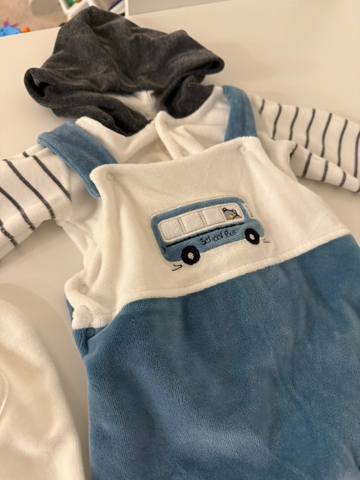 3 piece set - hooded shirt + romper + bib, Kids 6 Month (3-6M)