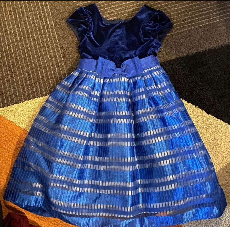 Blue Christmas Dress - Sz 7, Kids 7 & 8 (small)