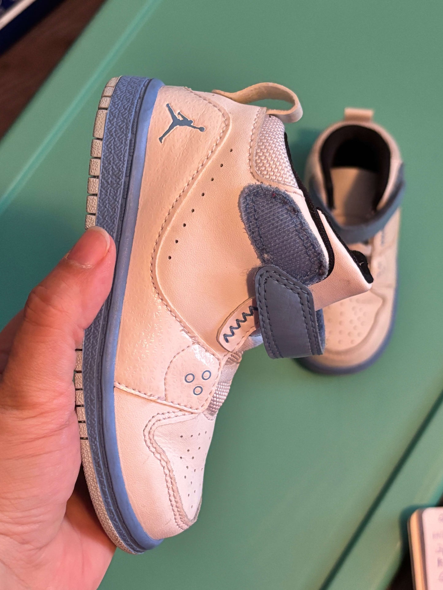 Velcro Jordan high tops , Shoes 9 (Toddler:2-4yr)