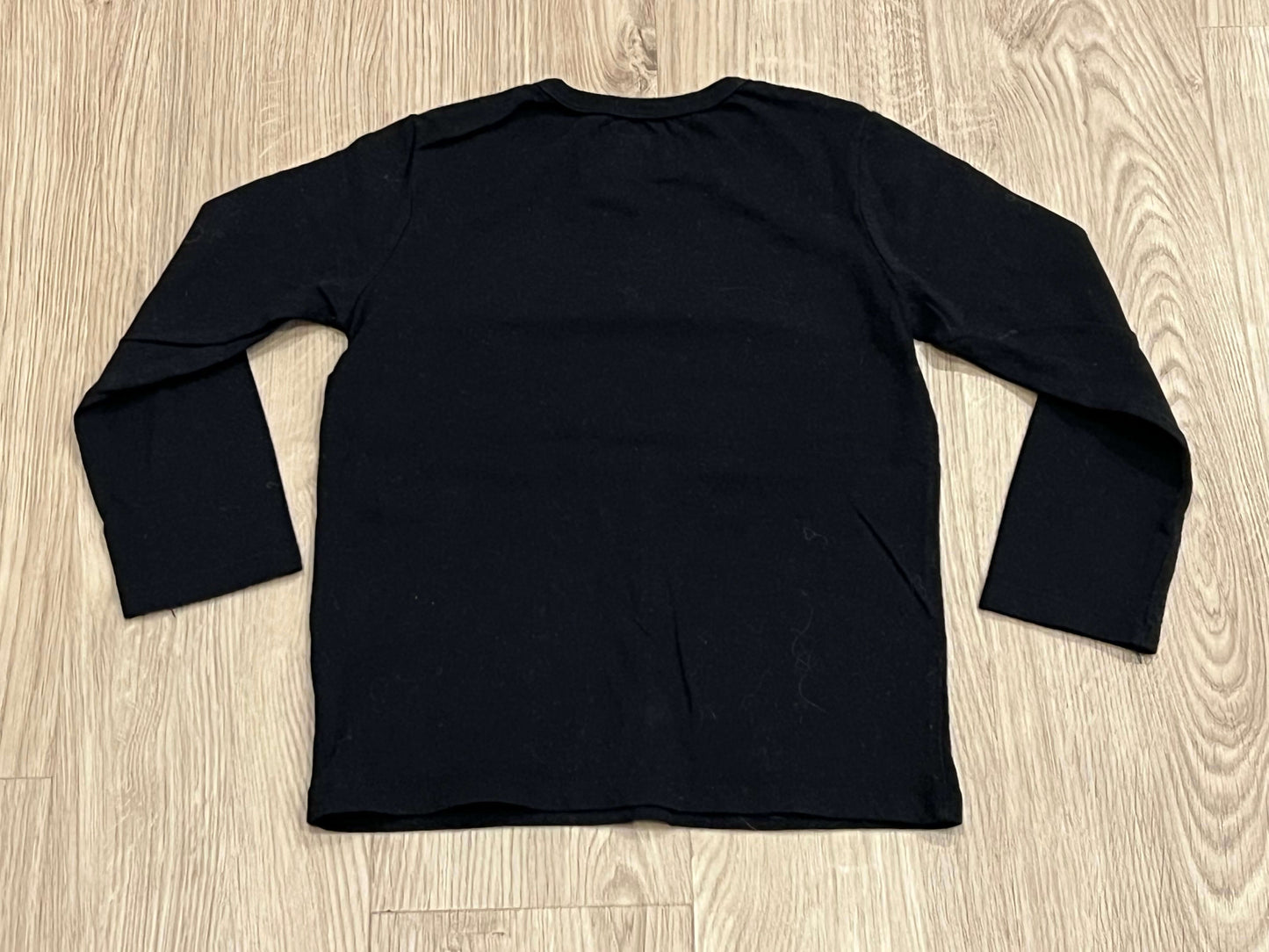 Boys L/S “Mama’s Candy Monster” Halloween theme T-shirt from The Children's Place (TCP), size 5T, Excellent Used Condition (EUC) , Kids 5/5T (extra small)