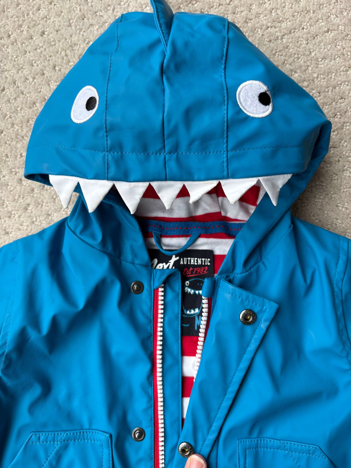 Next 🇬🇧 - blue shark rain jacket, 9-12 months , Kids 12 Month (9-12M)