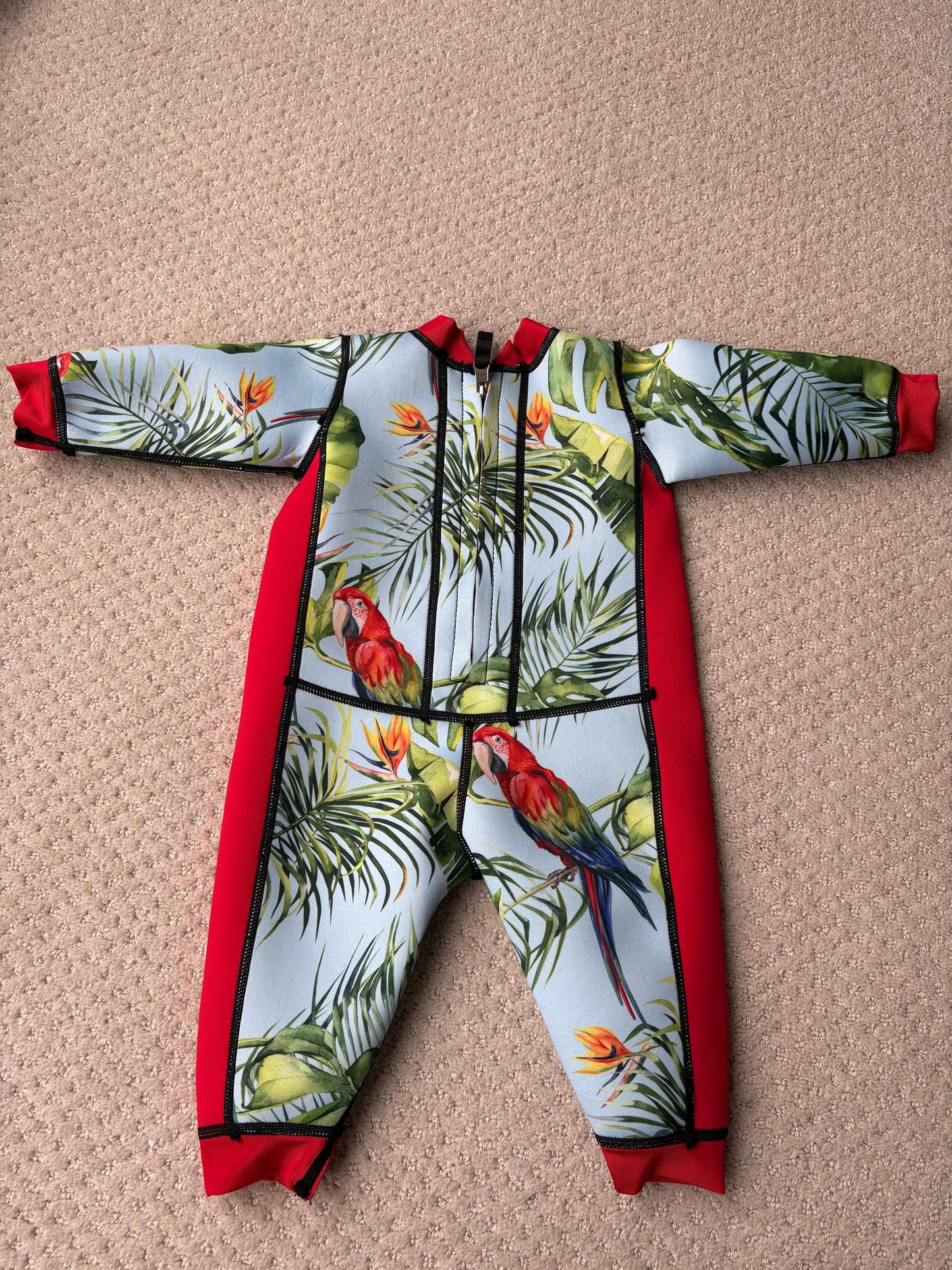 NEW - Aquajoy - girls wetsuit, tropical motif, 6-12m, Kids 12 Month (9-12M)