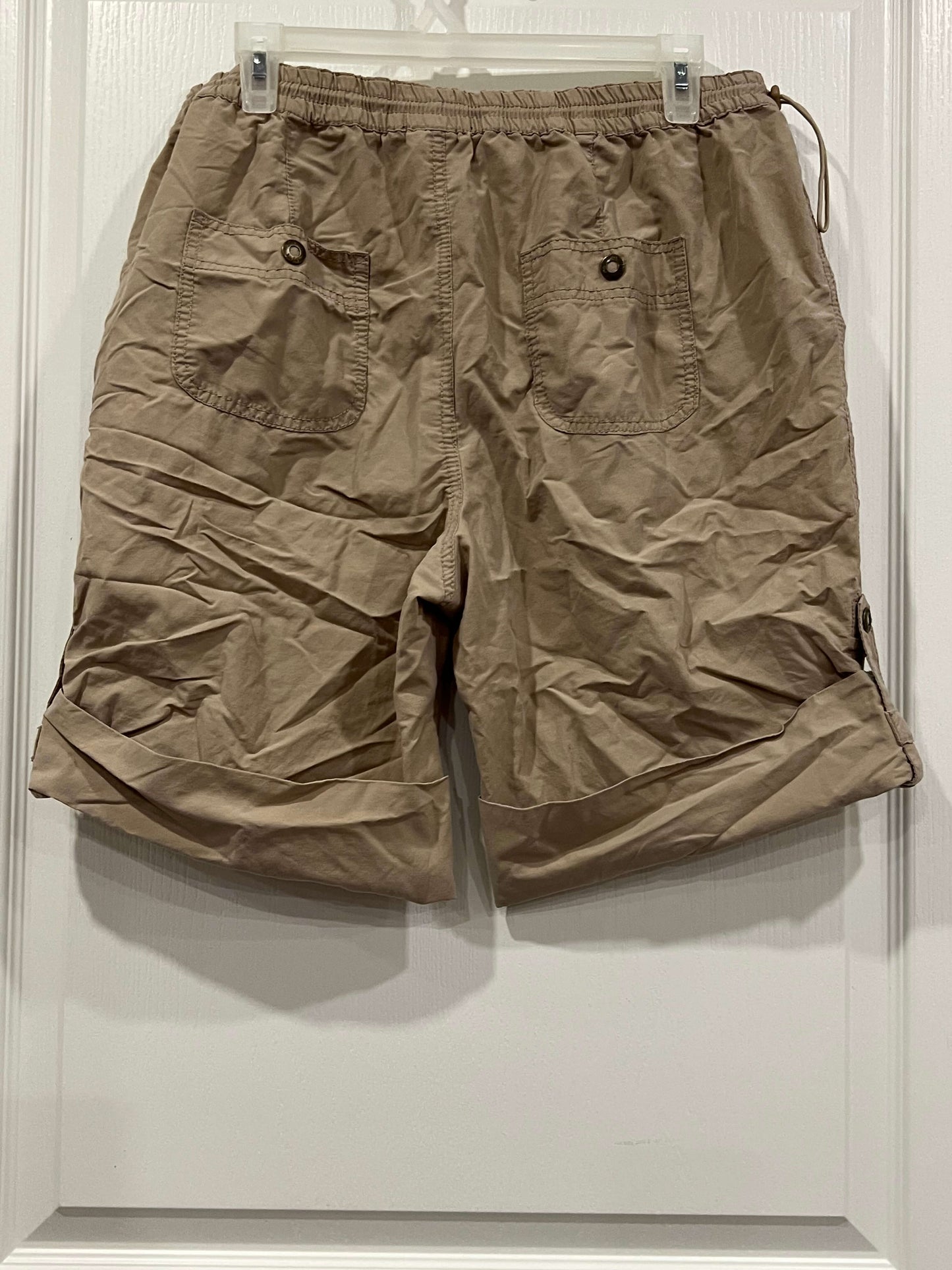Khaki Maternity Adjustable Length Shorts from Thyme Maternity, size Large, Very Good Used Condition (VGUC), Maternity L (12-14)