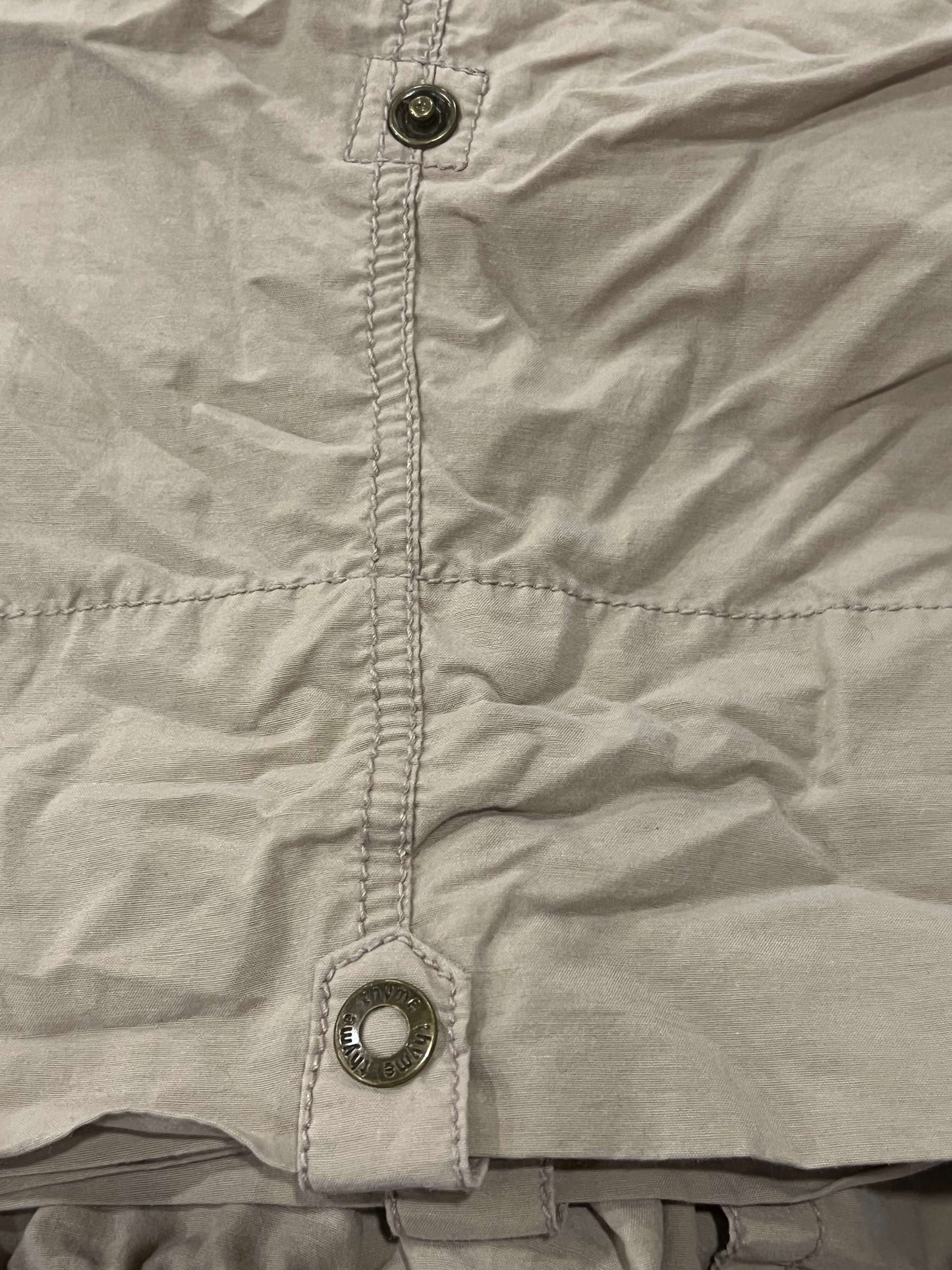 Khaki Maternity Adjustable Length Shorts from Thyme Maternity, size Large, Very Good Used Condition (VGUC), Maternity L (12-14)