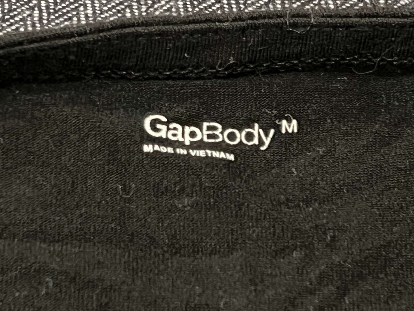 VGUC, Soft 3/4 length sleeve Solid Black Nursing Top from GAP, size Medium. (Postpartum), Maternity M (8-10)
