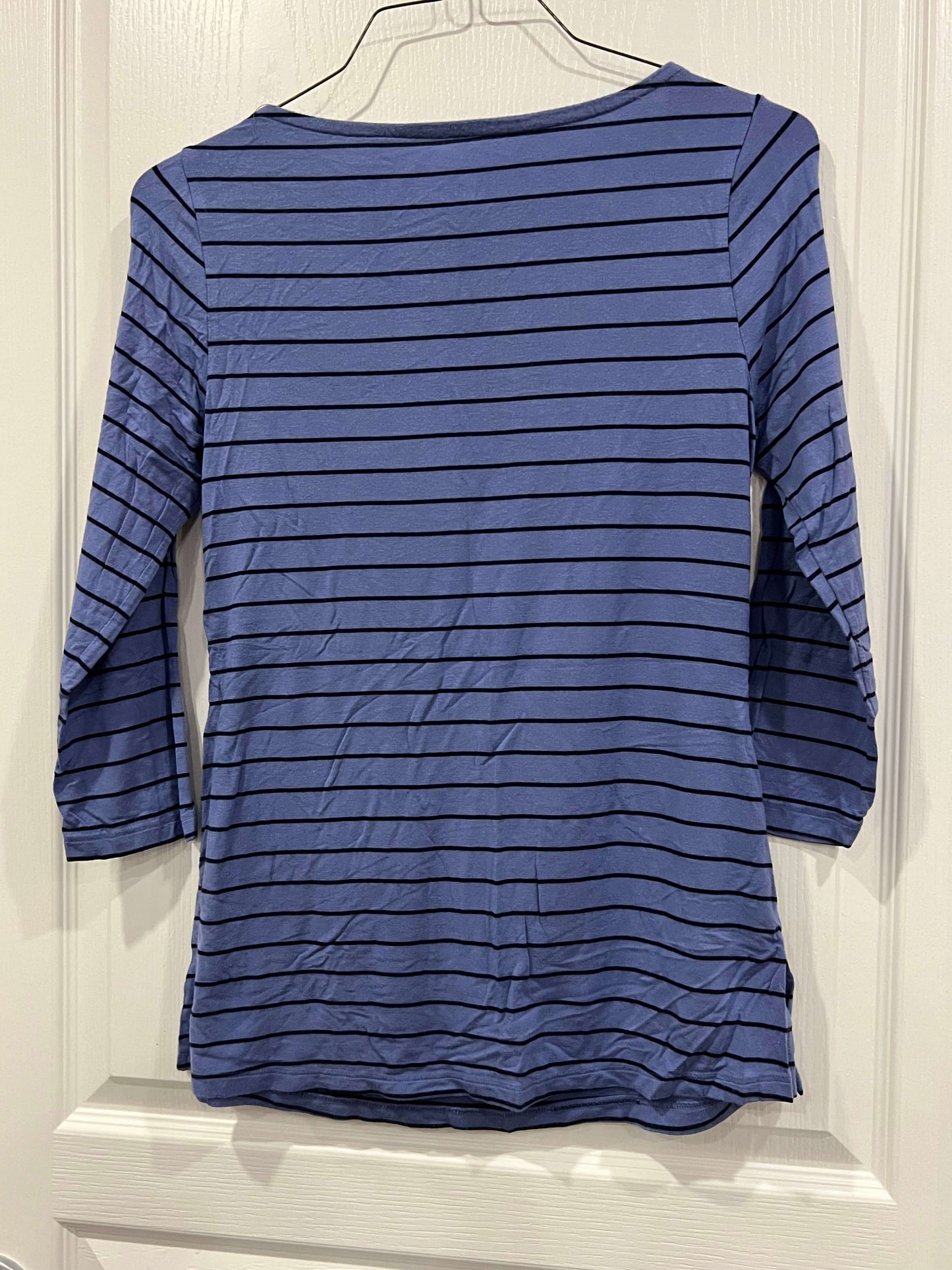 VGUC, Soft 3/4 length sleeve Cornflower Blue with navy stripes Nursing Top from GAP, size Small. (Postpartum), Maternity S (4-6)