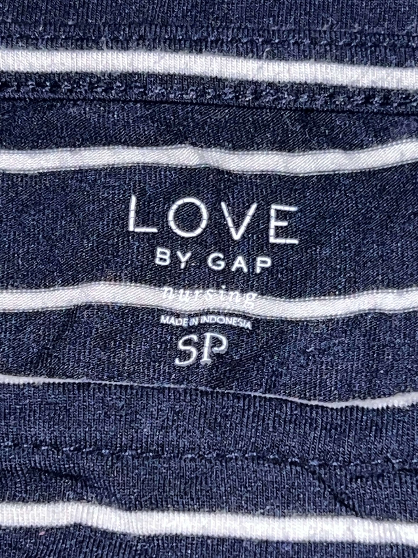 GAP Maternity Postpartum Nursing Top, Soft 3/4 length sleeve Navy with white stripes Nursing Top, size Small, VGUC, Maternity S (4-6)