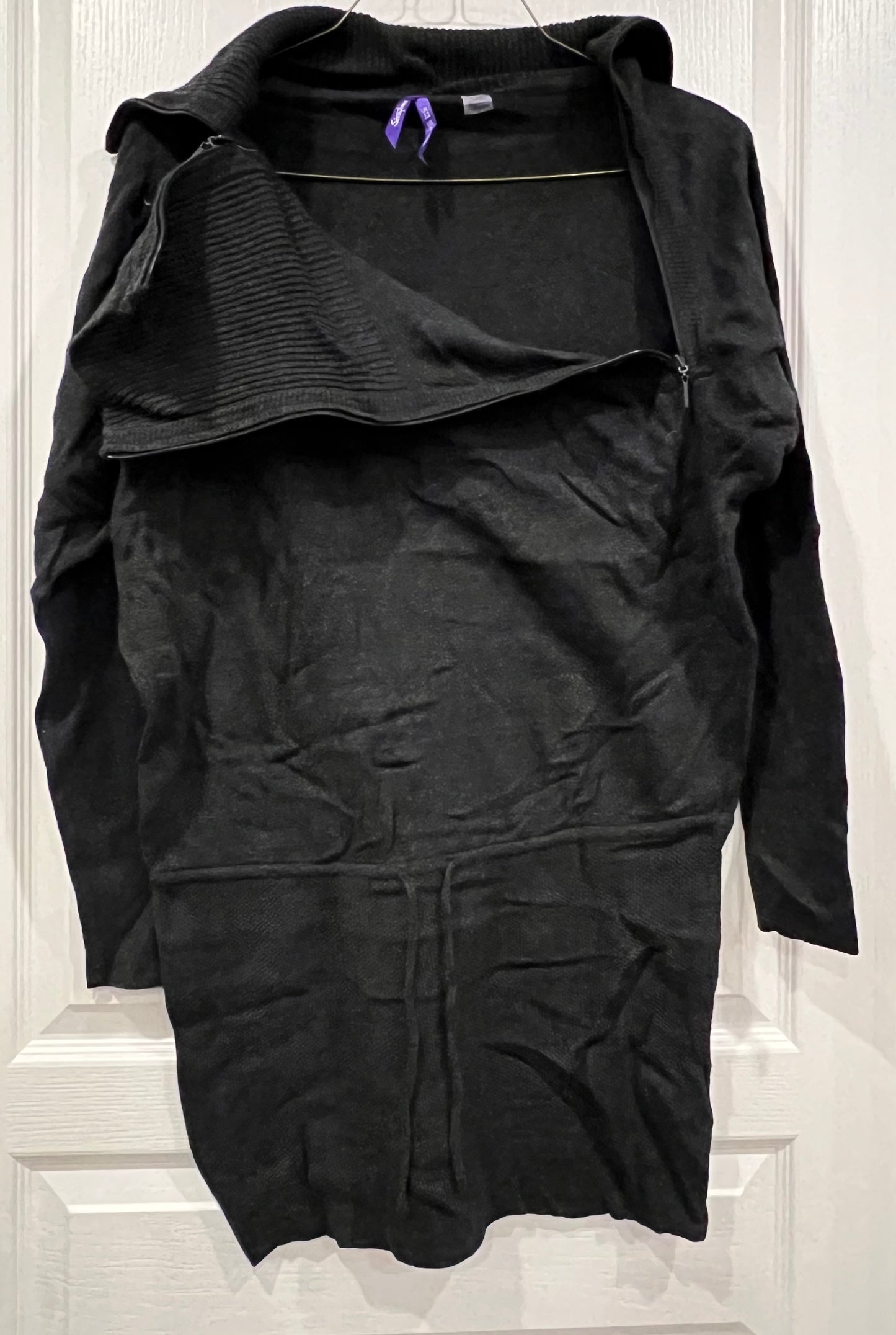 EUC, L/S Dark Grey Tunic Maternity Sweater from Seraphine, size US 10, Maternity M (8-10)