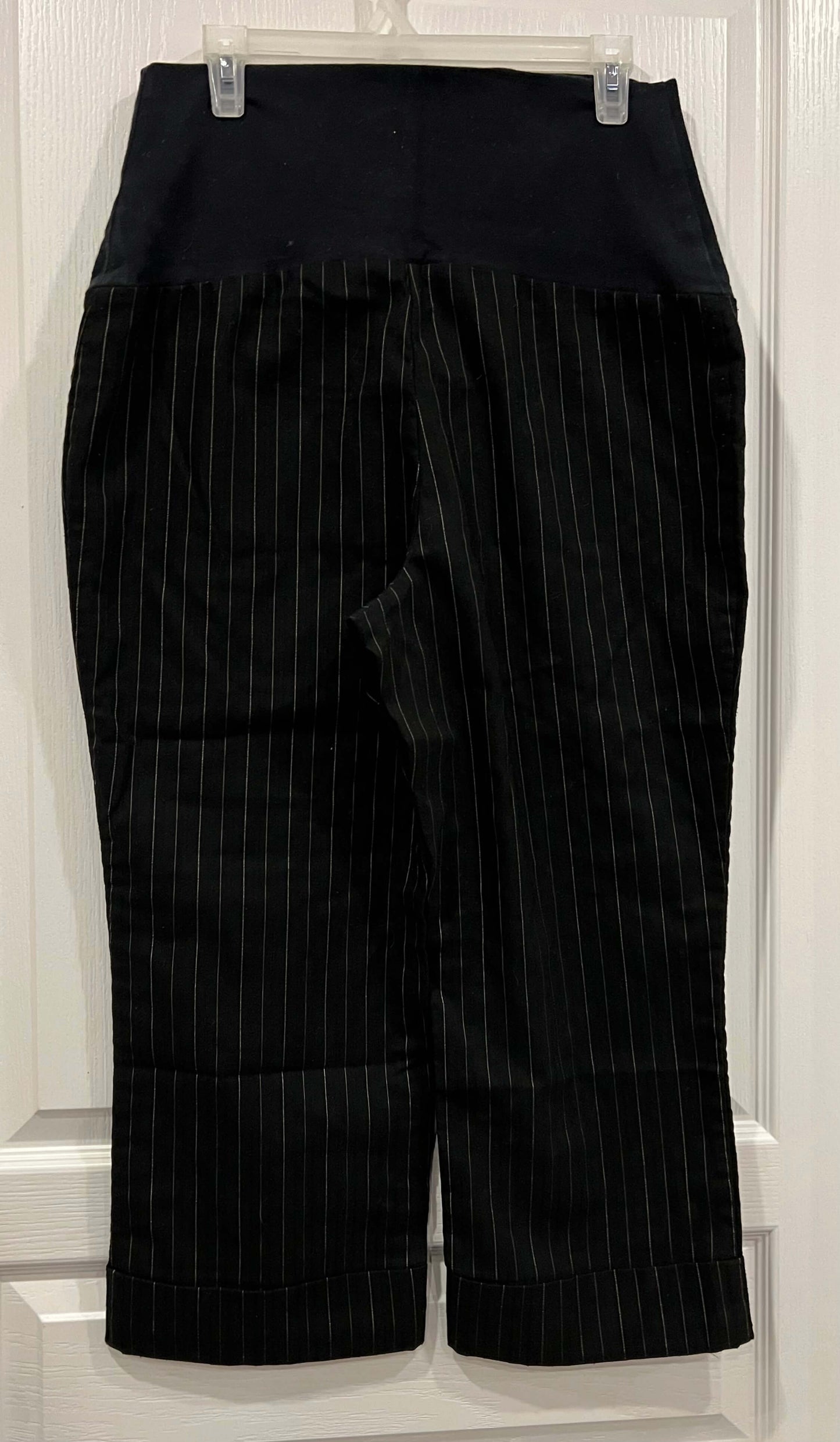 VGUC, Black Maternity Capris/Crops with Gold Pin Stripes, Approx. size Small , Maternity S (4-6)