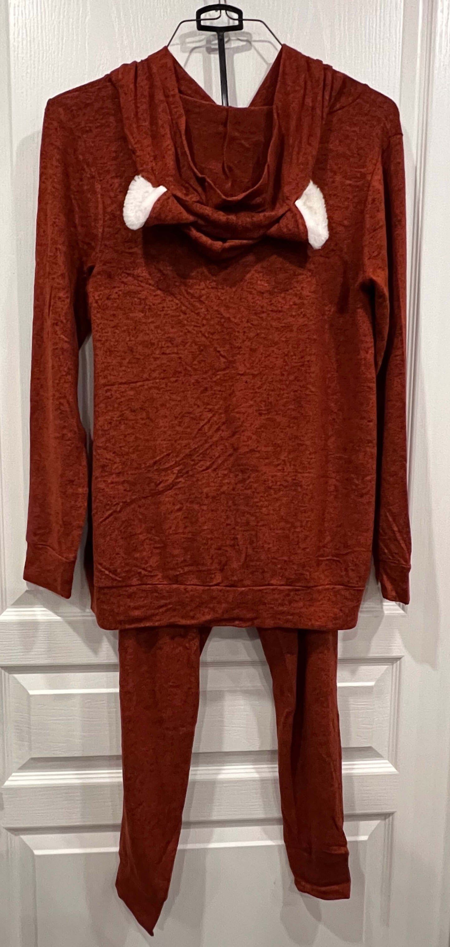 Cute Orange (Rust color) Maternity Fox Two-Piece light-weight Hoodie & Joggers Set from Motherhood Maternity, size Medium, Excellent Used Condition (EUC) , Maternity M (8-10)