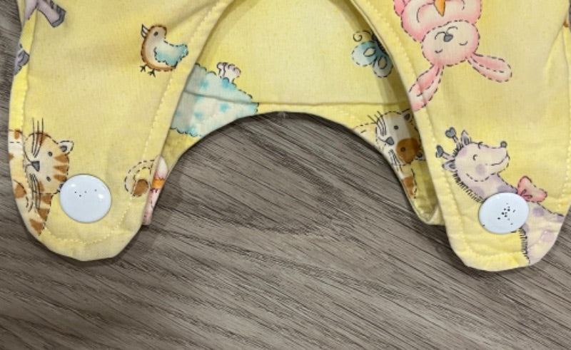 EUC, Kangapouch, Down sleep sack, sleepsack, size small, MPSR $190 Cdn, 0-6 Months (Small)