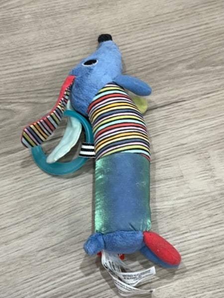 GUC, Skip*Hop dog noise shaker