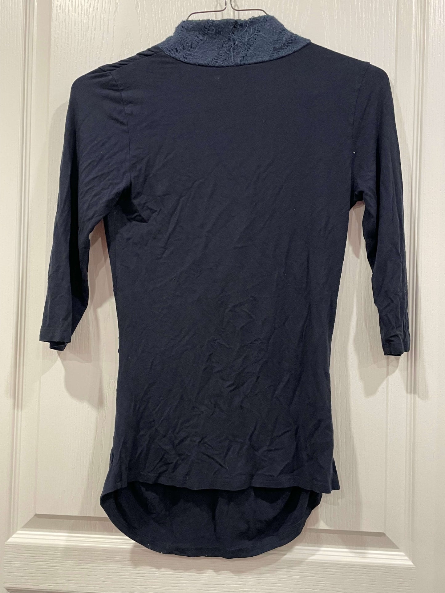 Navy Blue Maternity Top, 3/4 Sleeves, size Small, Maternity S (4-6)