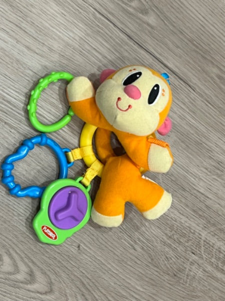 GUC, Playskool, Soft Monkey Sensory Shaker Rattle