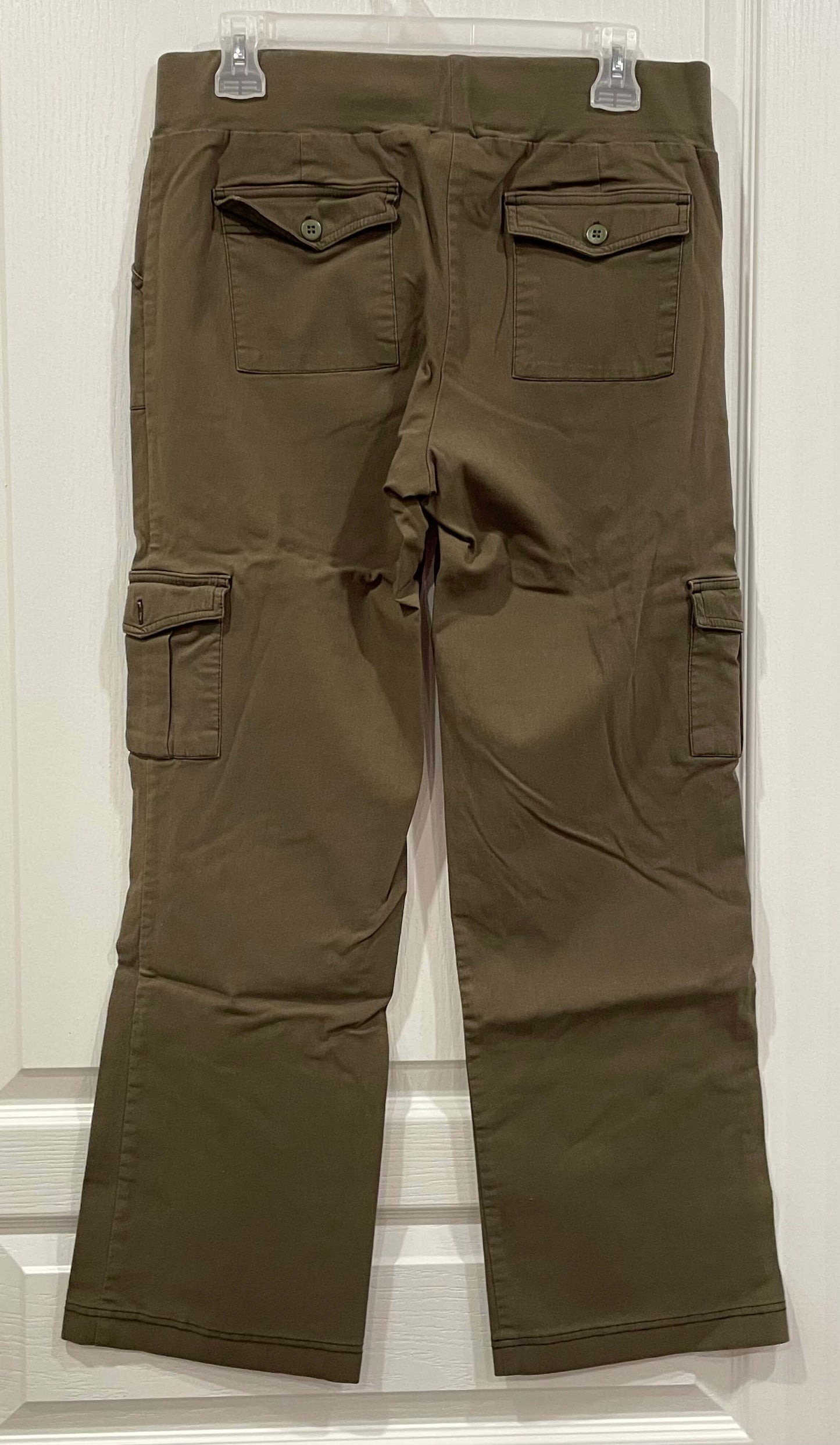Maternity Cargo Pants, Army Green, size Medium, Very Good Used Condition (VGUC), Maternity M (8-10)