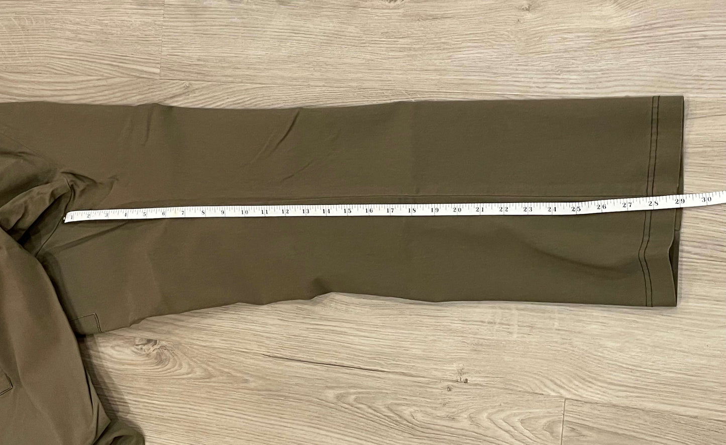 Maternity Cargo Pants, Army Green, size Medium, Very Good Used Condition (VGUC), Maternity M (8-10)