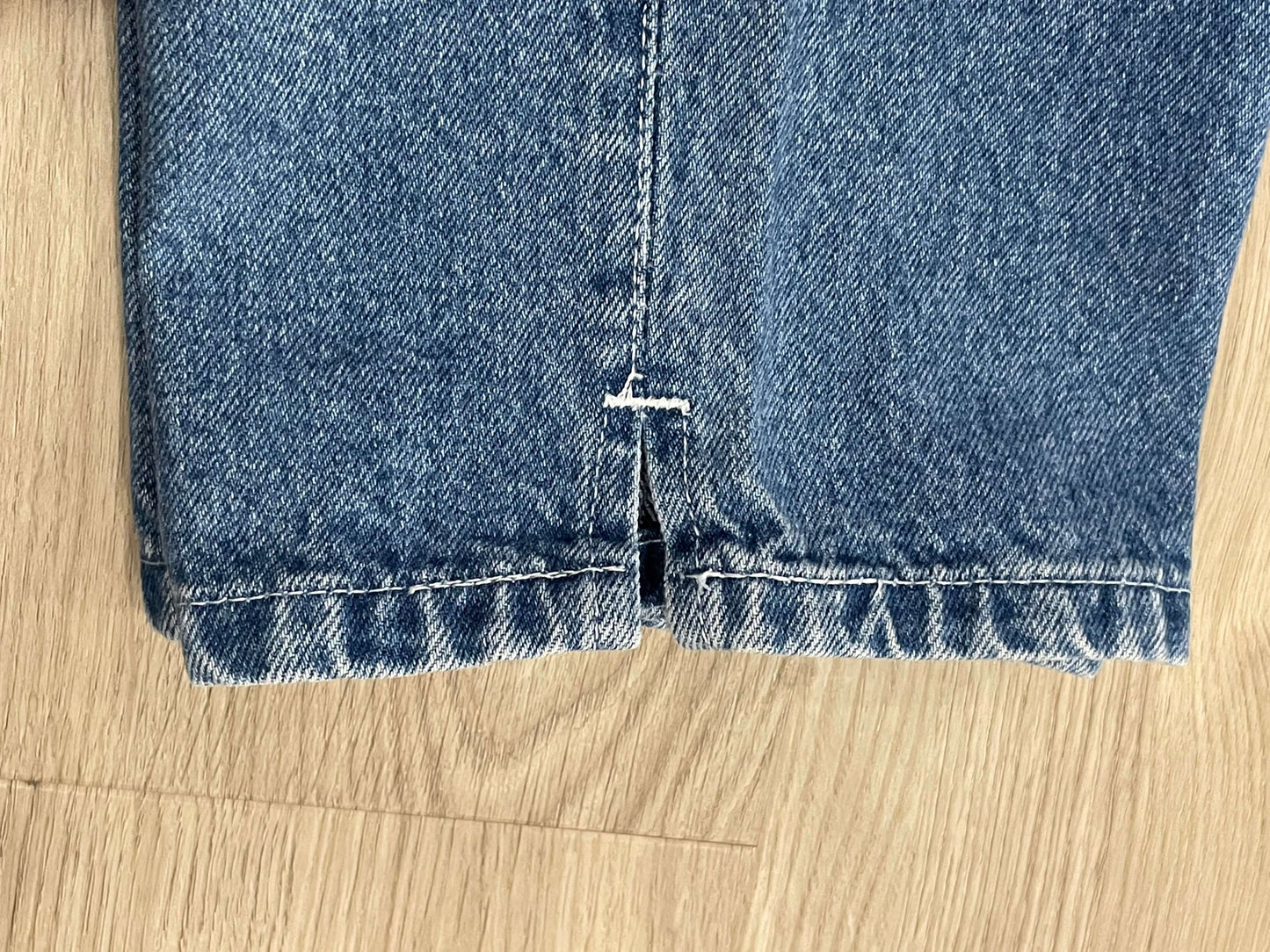 Denim Maternity Capris/Crops, size Small, Very Good Used Condition (VGUC), Maternity S (4-6)