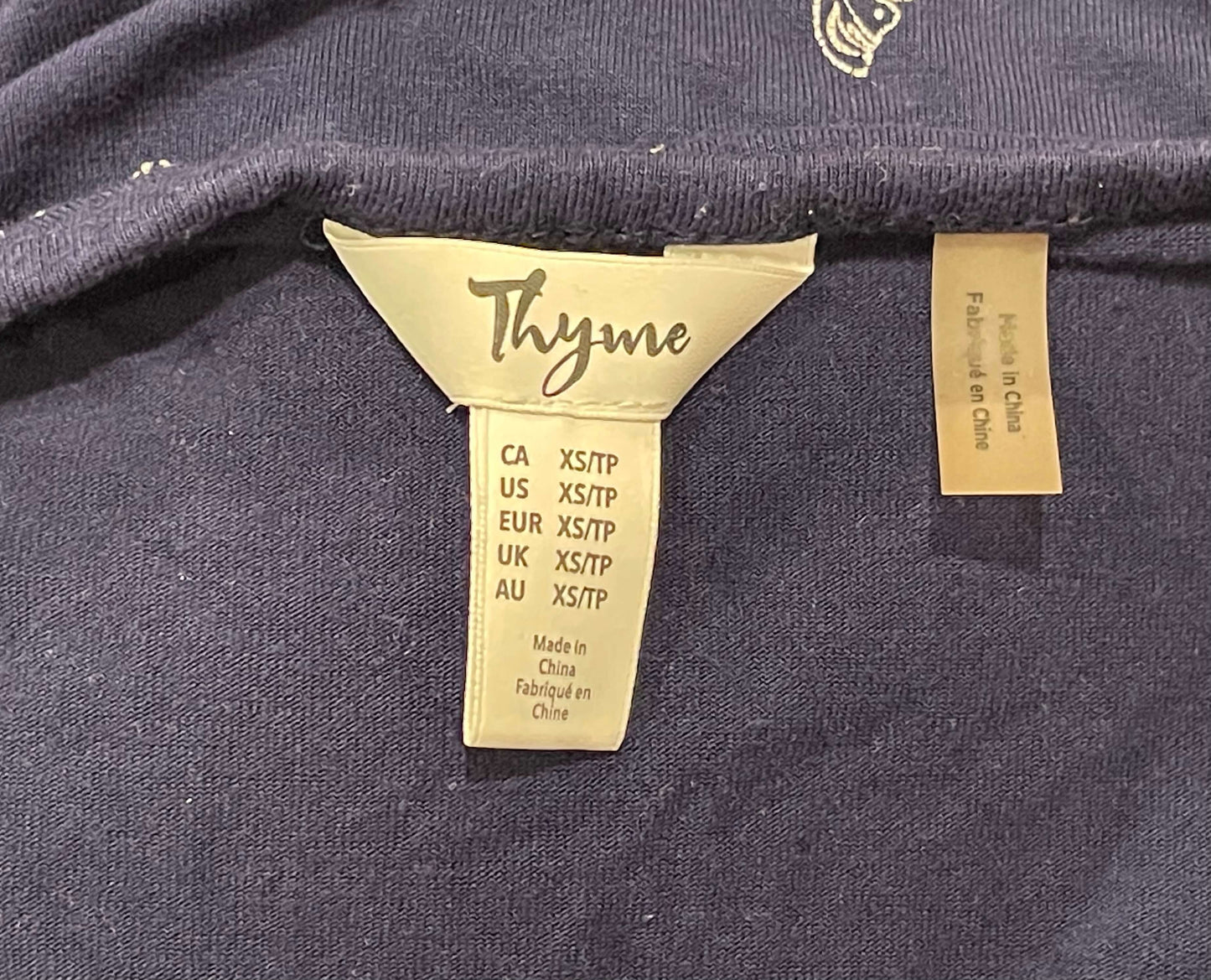 Thyme Maternity, Navy Blue T-shirt with butterfly / dragonfly pattern, size X-Small, Maternity XS (0-2)