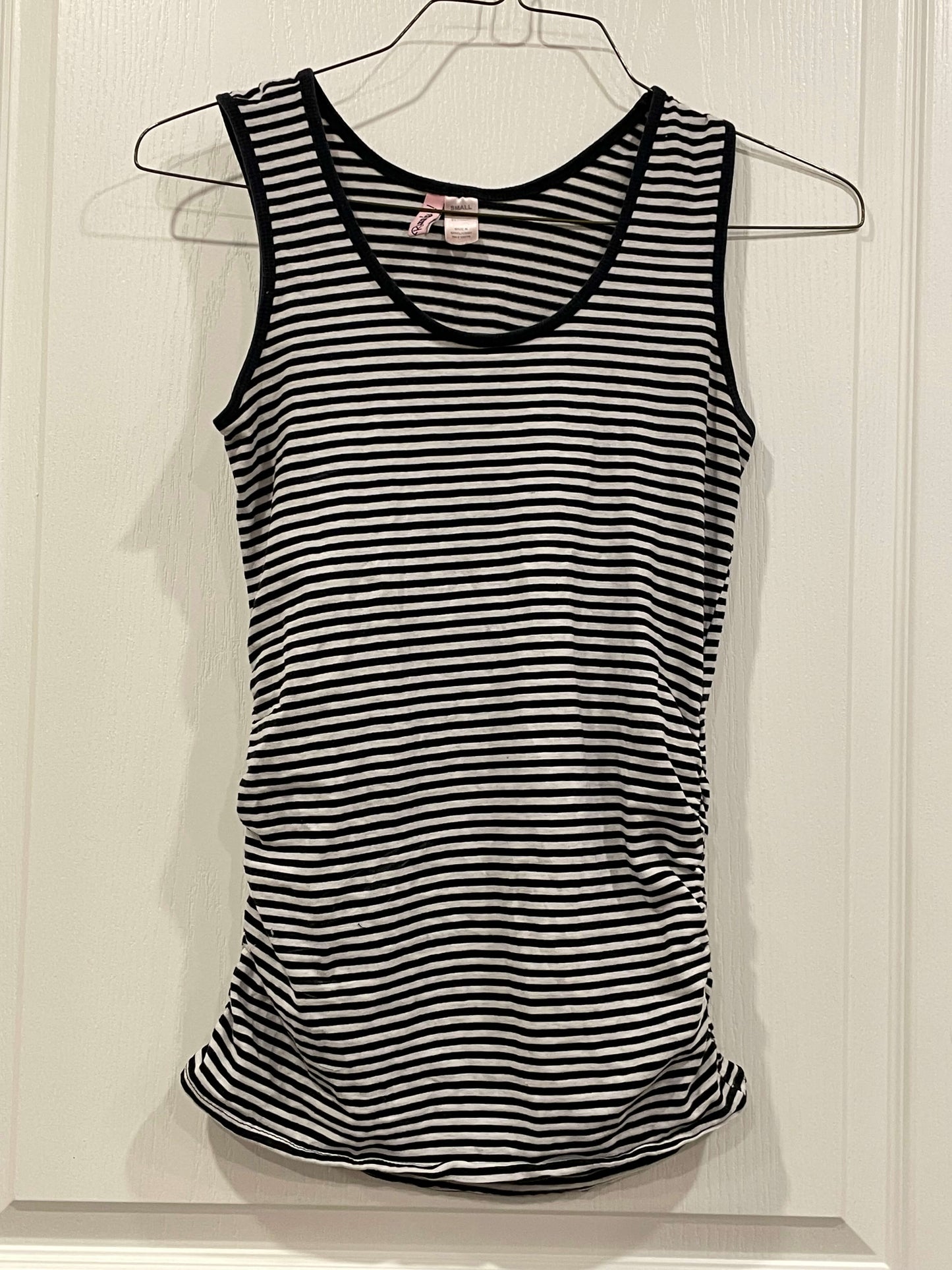 Black & White Striped Maternity Tank Top, size Small, Maternity S (4-6)