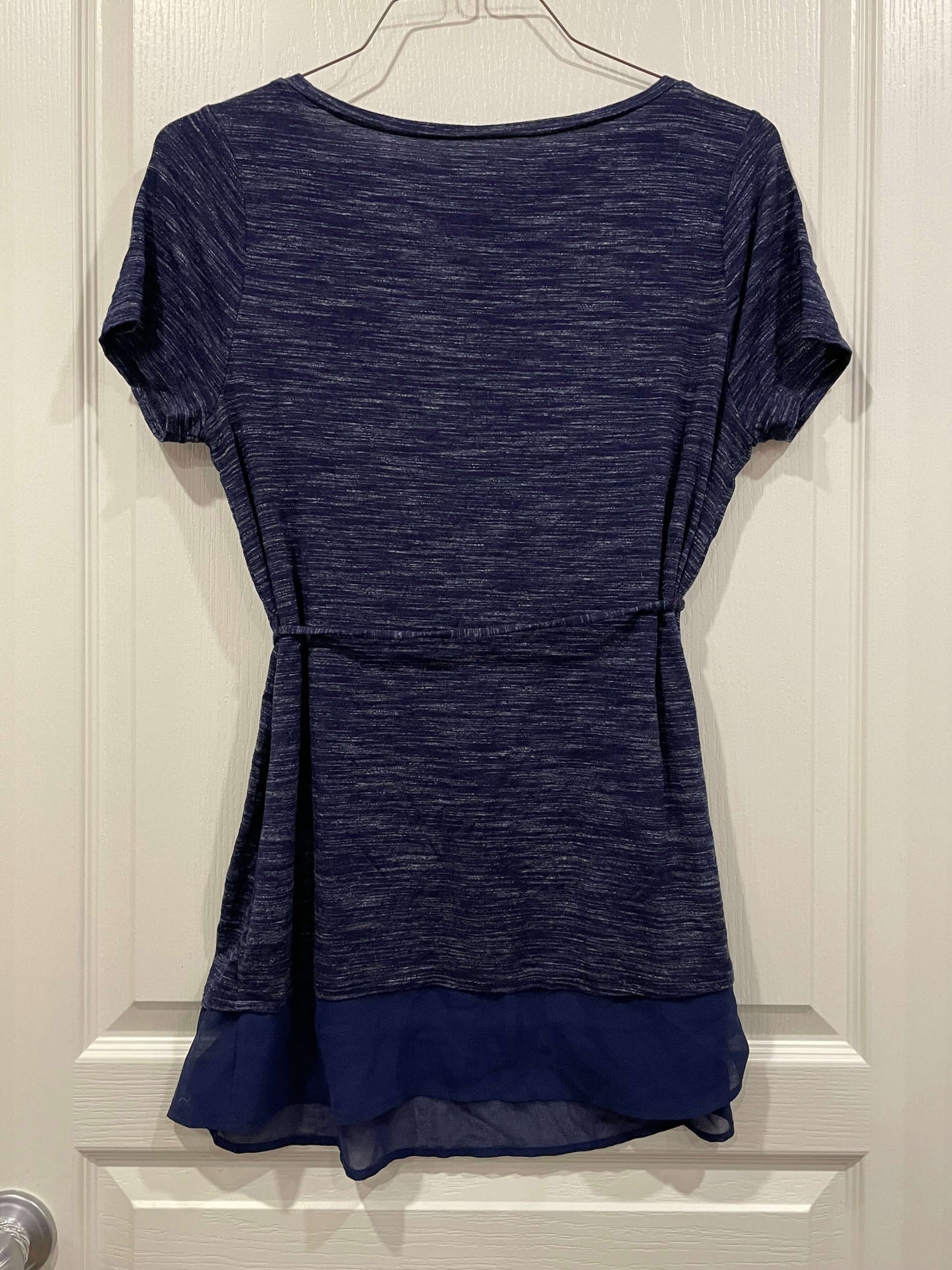 Motherhood Maternity, Navy S/S top, size Medium, Maternity M (8-10)