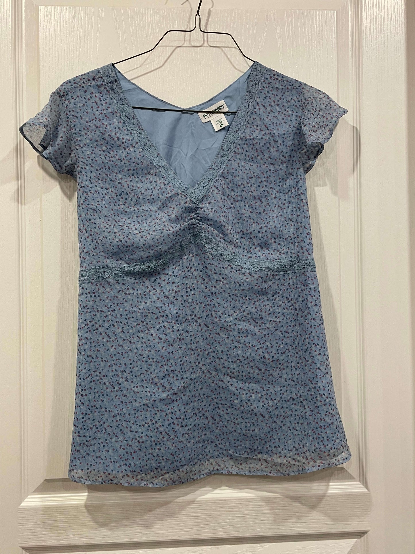 Motherhood Maternity, s/s light blue top, size Medium, Maternity M (8-10)