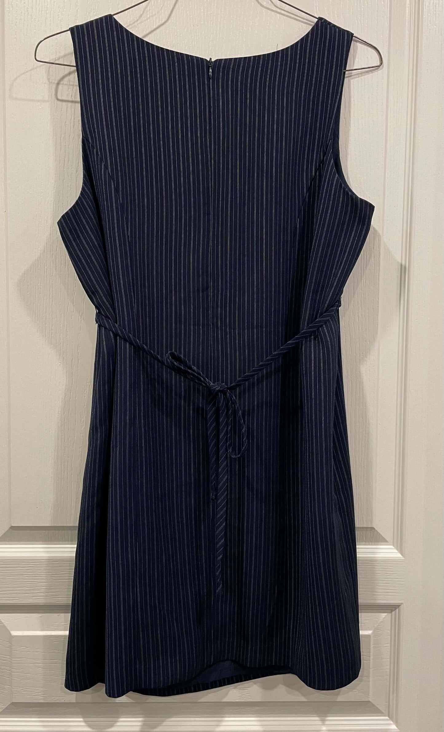 VGUC, Thyme Maternity Navy Dress, size Small, Maternity S (4-6)