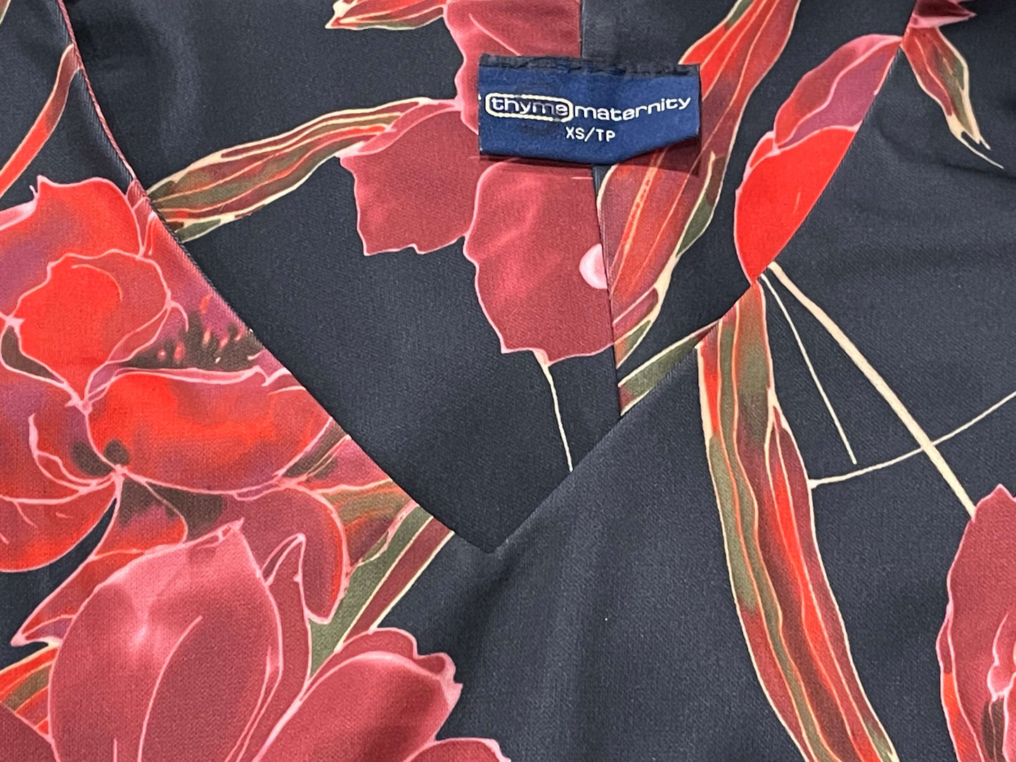 Thyme Maternity Dress, Black with Red floral pattern, size X-Small, EUC, Maternity XS (0-2)