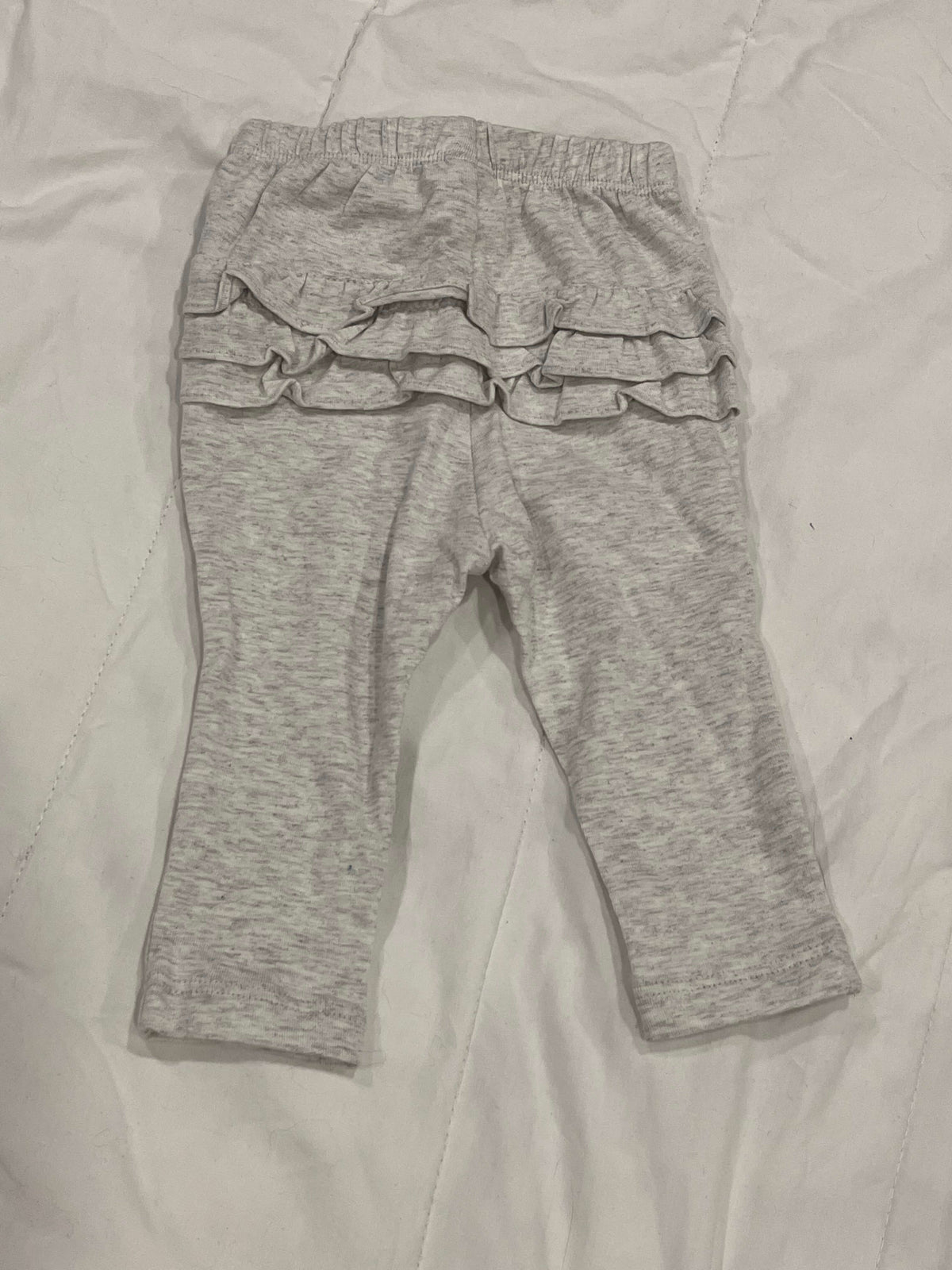 Baby Girls Old Navy Leggings with Ruffle NWT 3-6M, Kids 6 Month (3-6M)