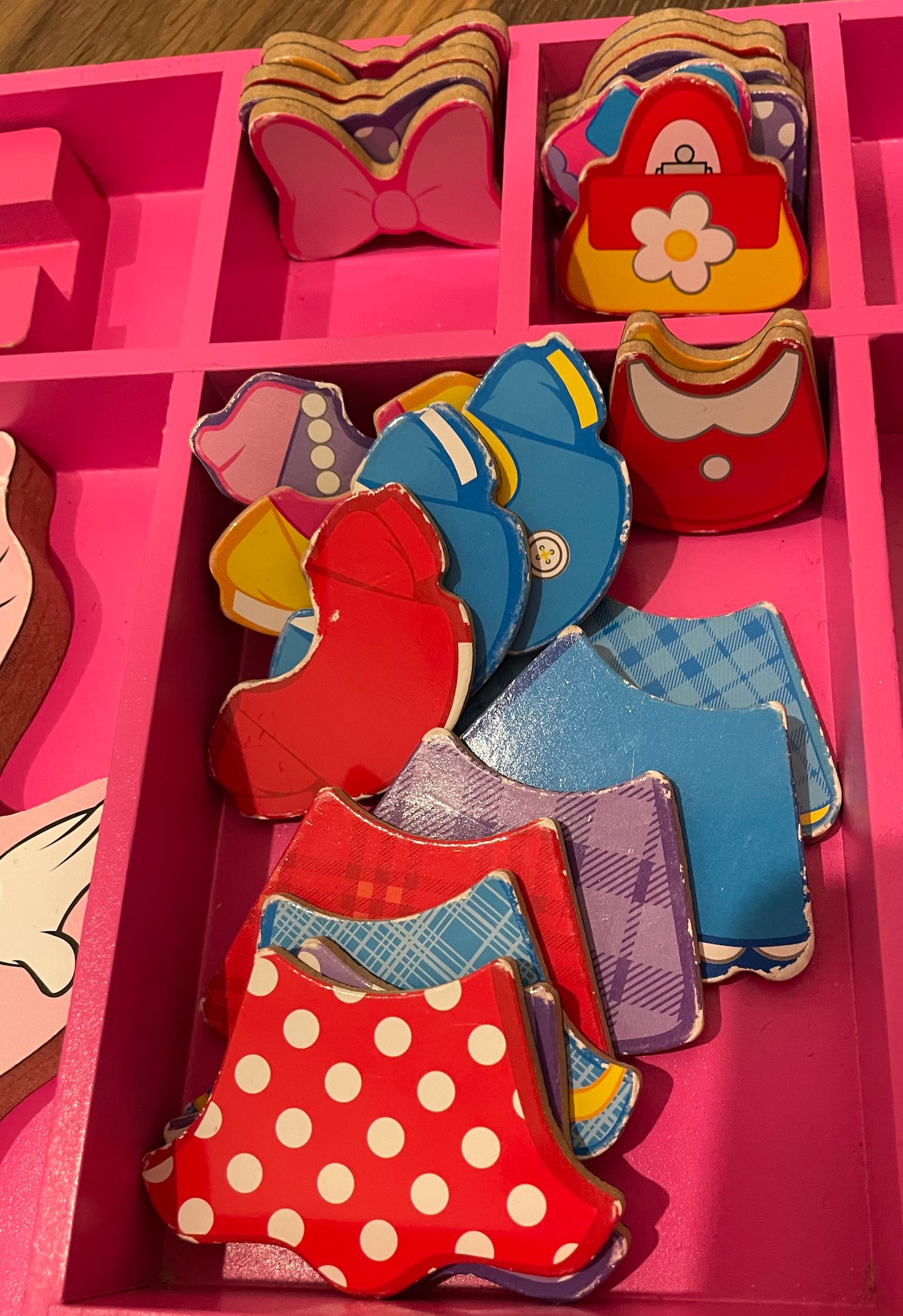 Melissa and Doug magnetic dress up dolls
