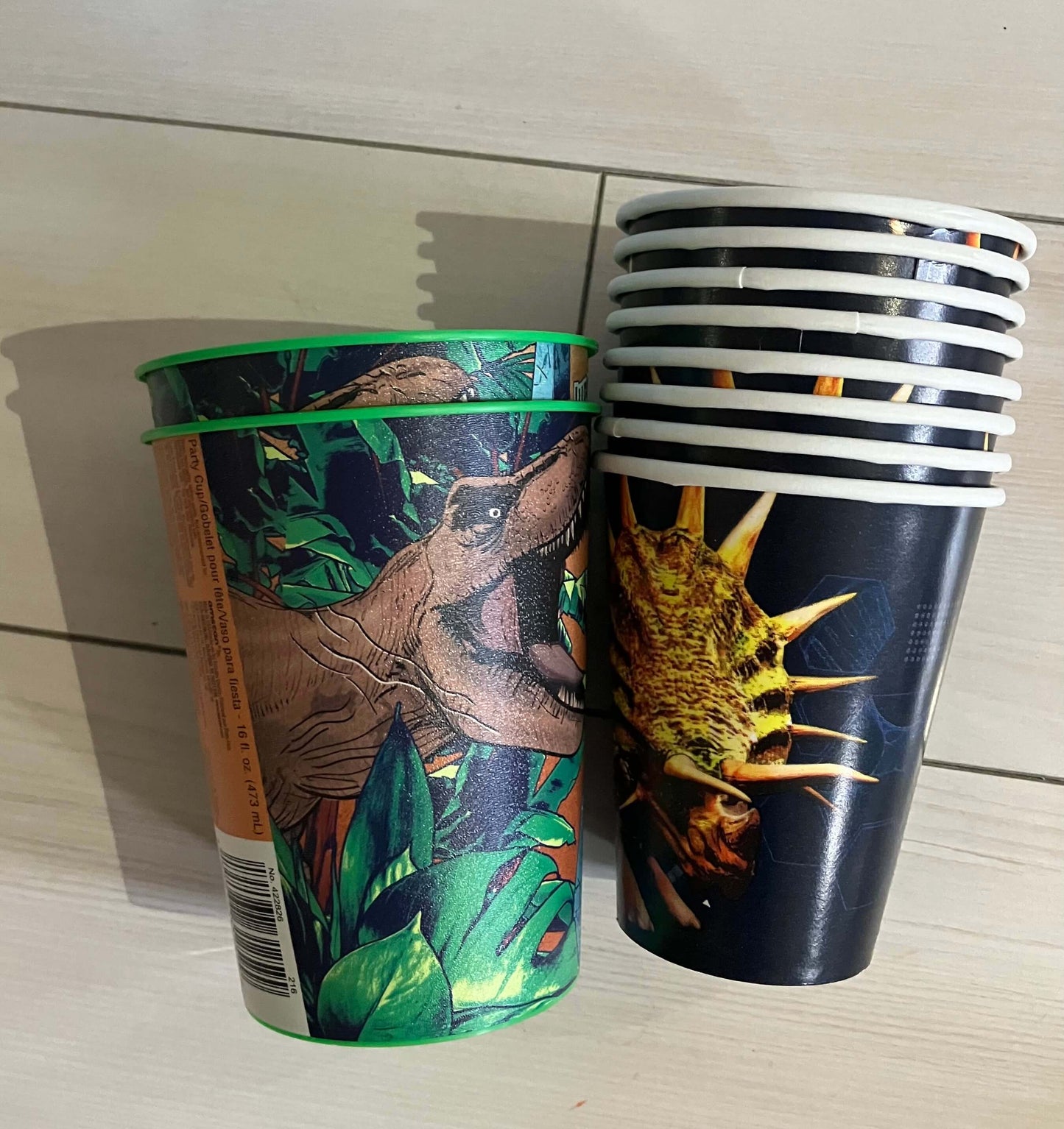 Dinosaur-themed party items and decor