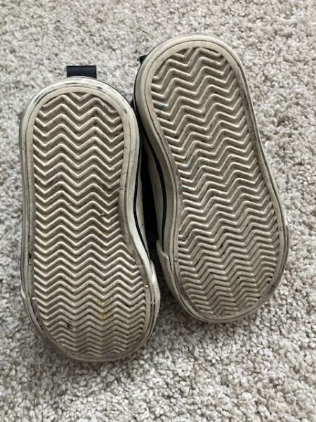 Hightop sneakers, Shoes 7.5 (Toddler:2-4yr)