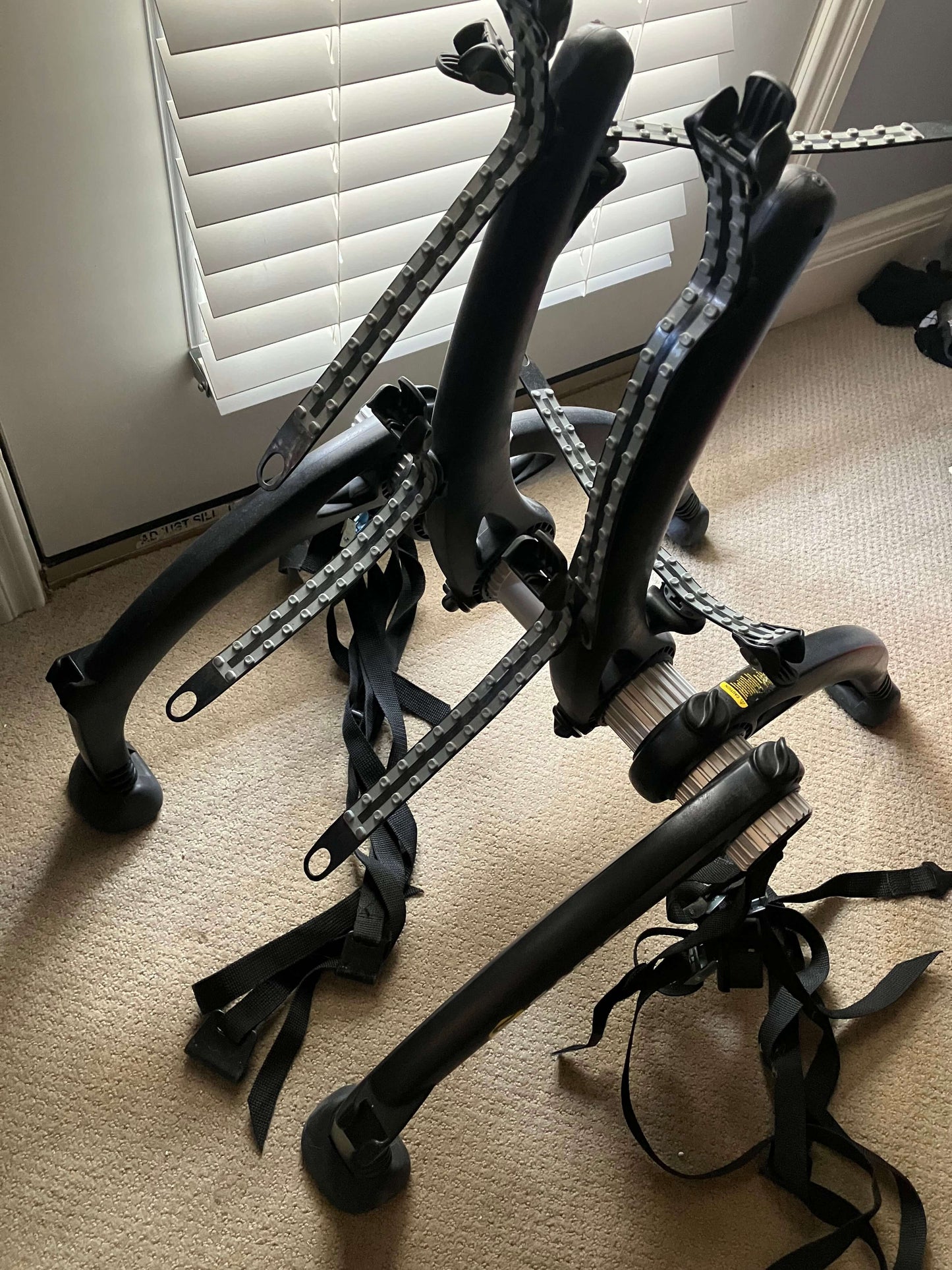 Saris Bones EX 2-bike rack for car - retails for $300 at Canadian Tire