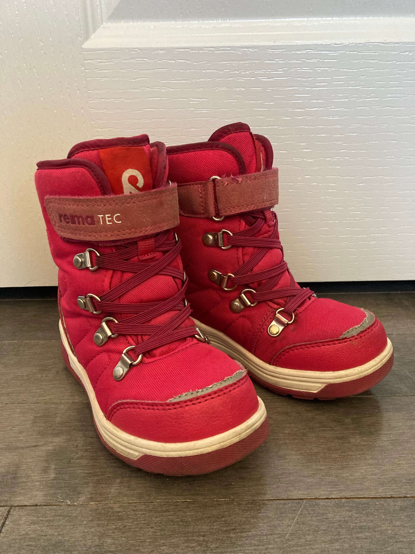 Reima Waterproof Winter/Fall/Spring Boots in Azalia Pink, Size 11 US/28 EU ($130), Shoes 11 (Toddler:2-4yr)